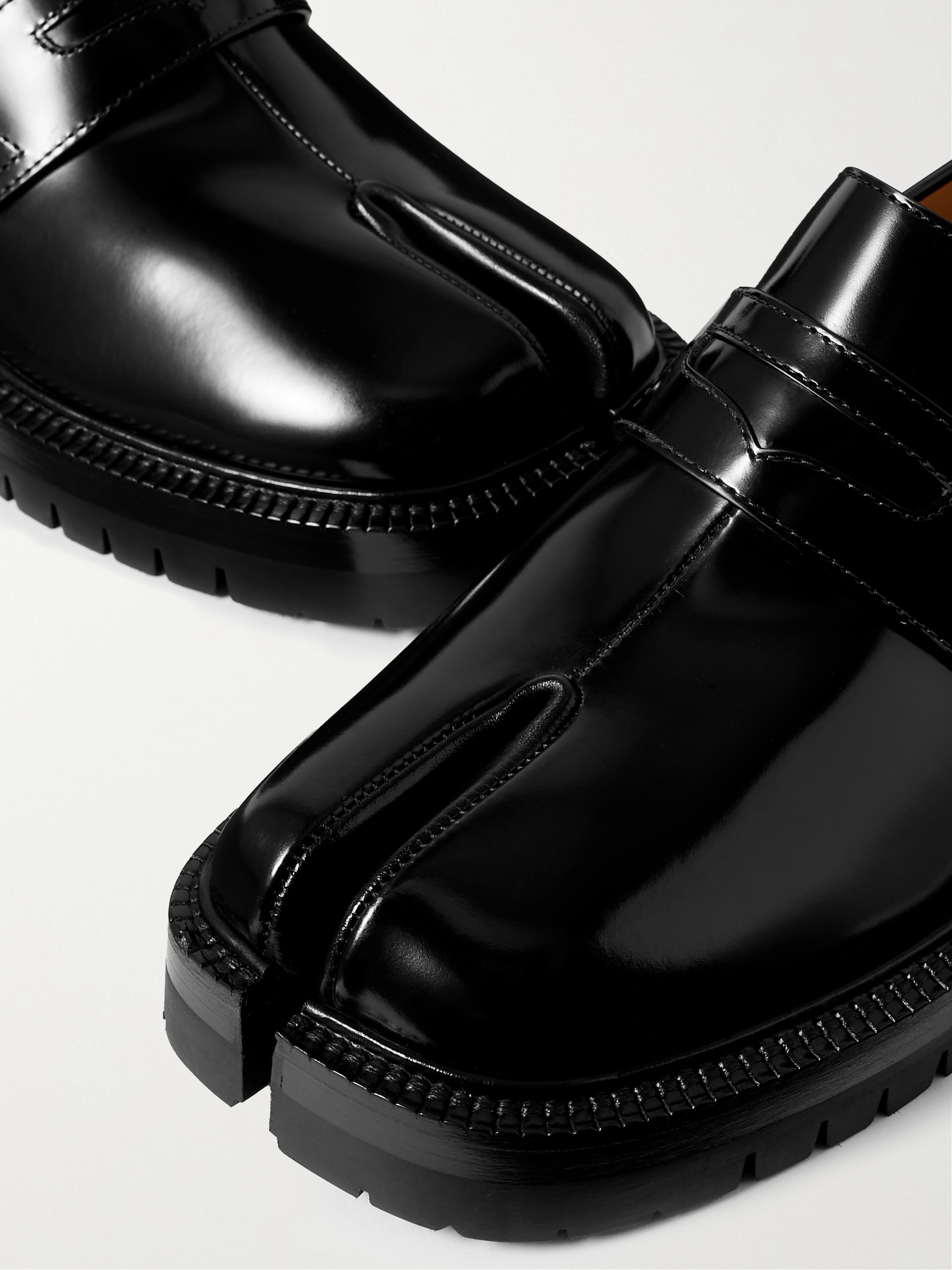 Maison Margiela - Tabi split-toe glossed-leather loafers | Plush