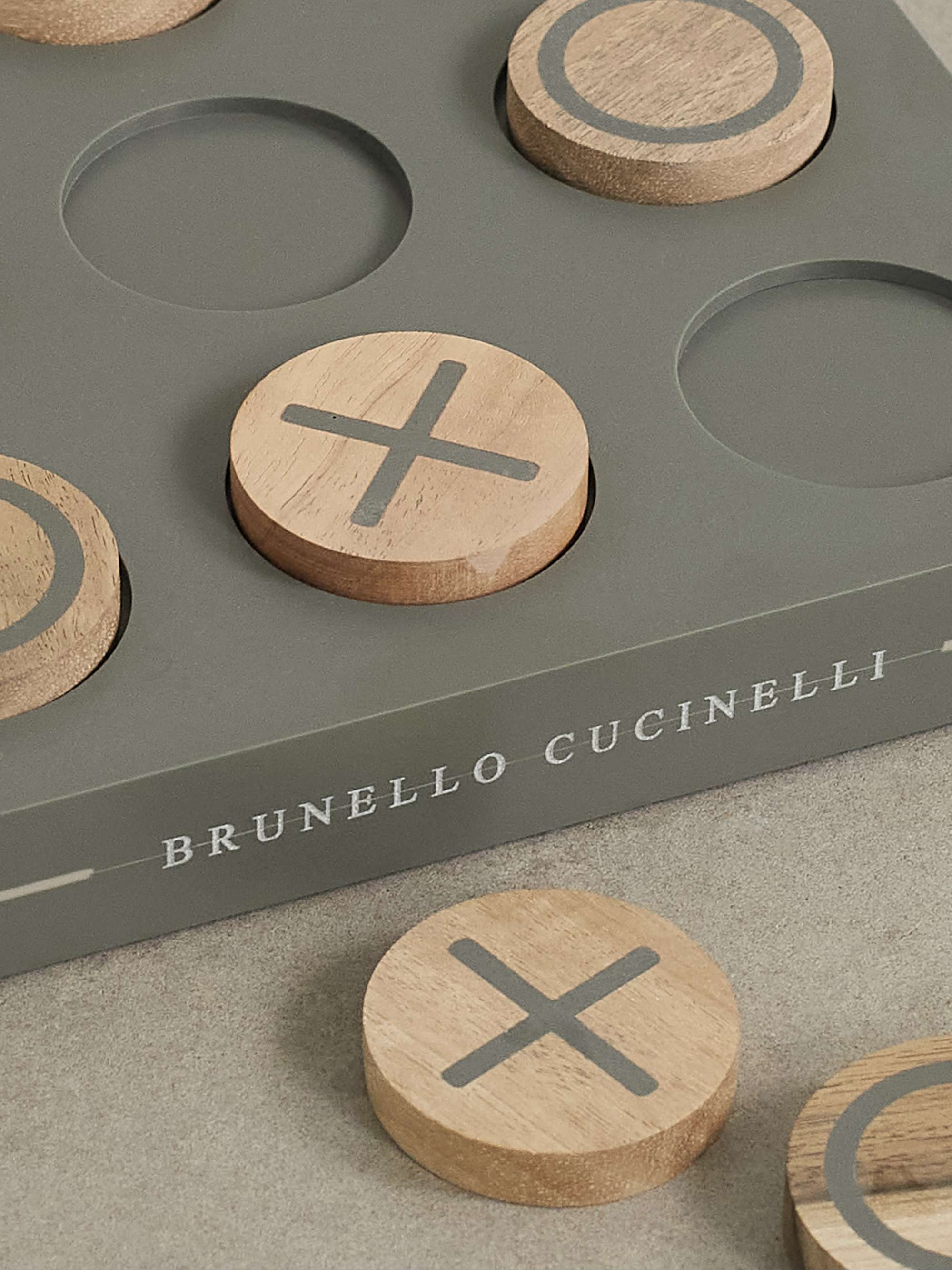 BRUNELLO CUCINELLI Walnut wood and Krion noughts and crosses set
