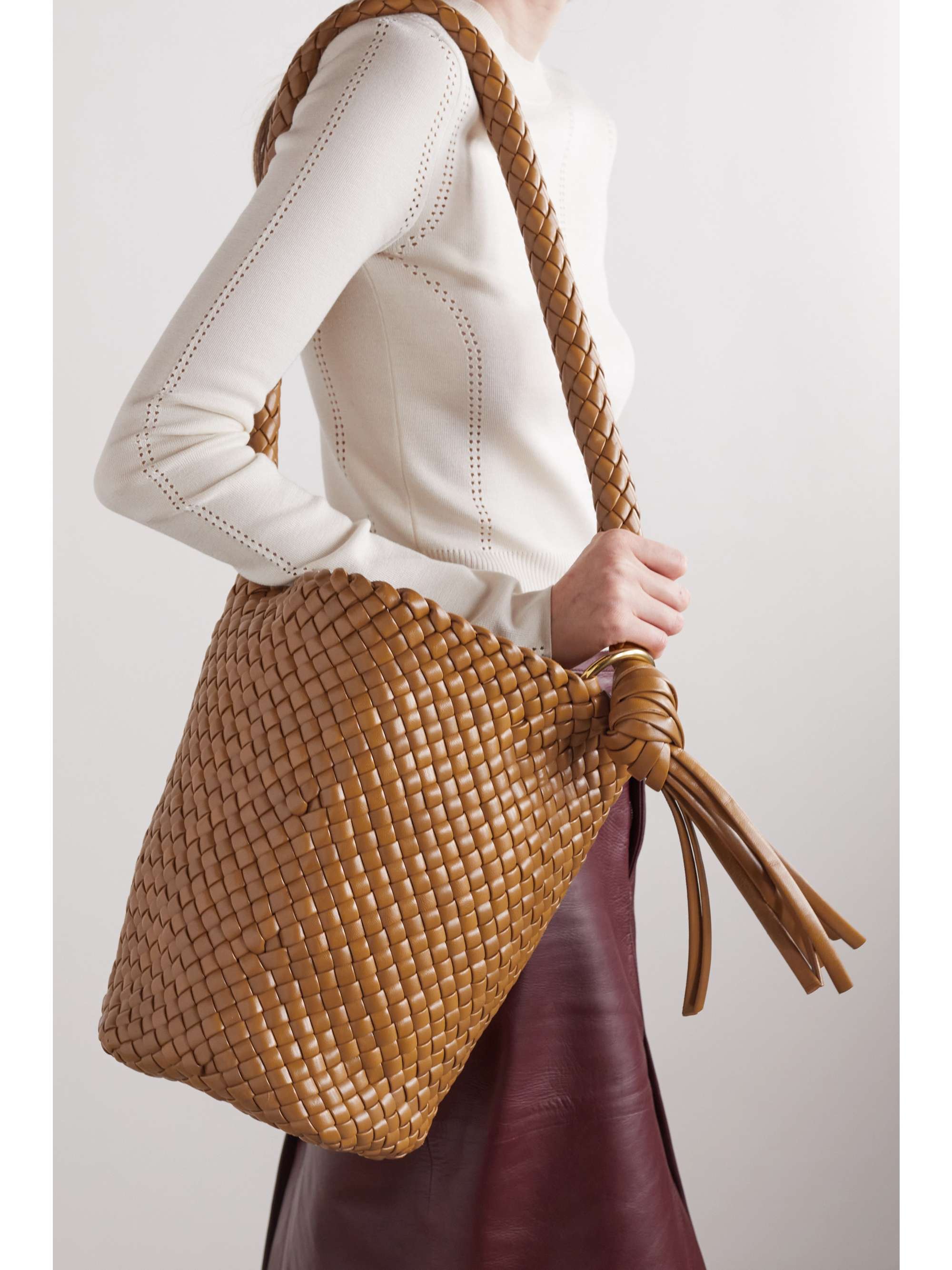 BOTTEGA Kalimero medium intrecciato leather bucket bag NETA