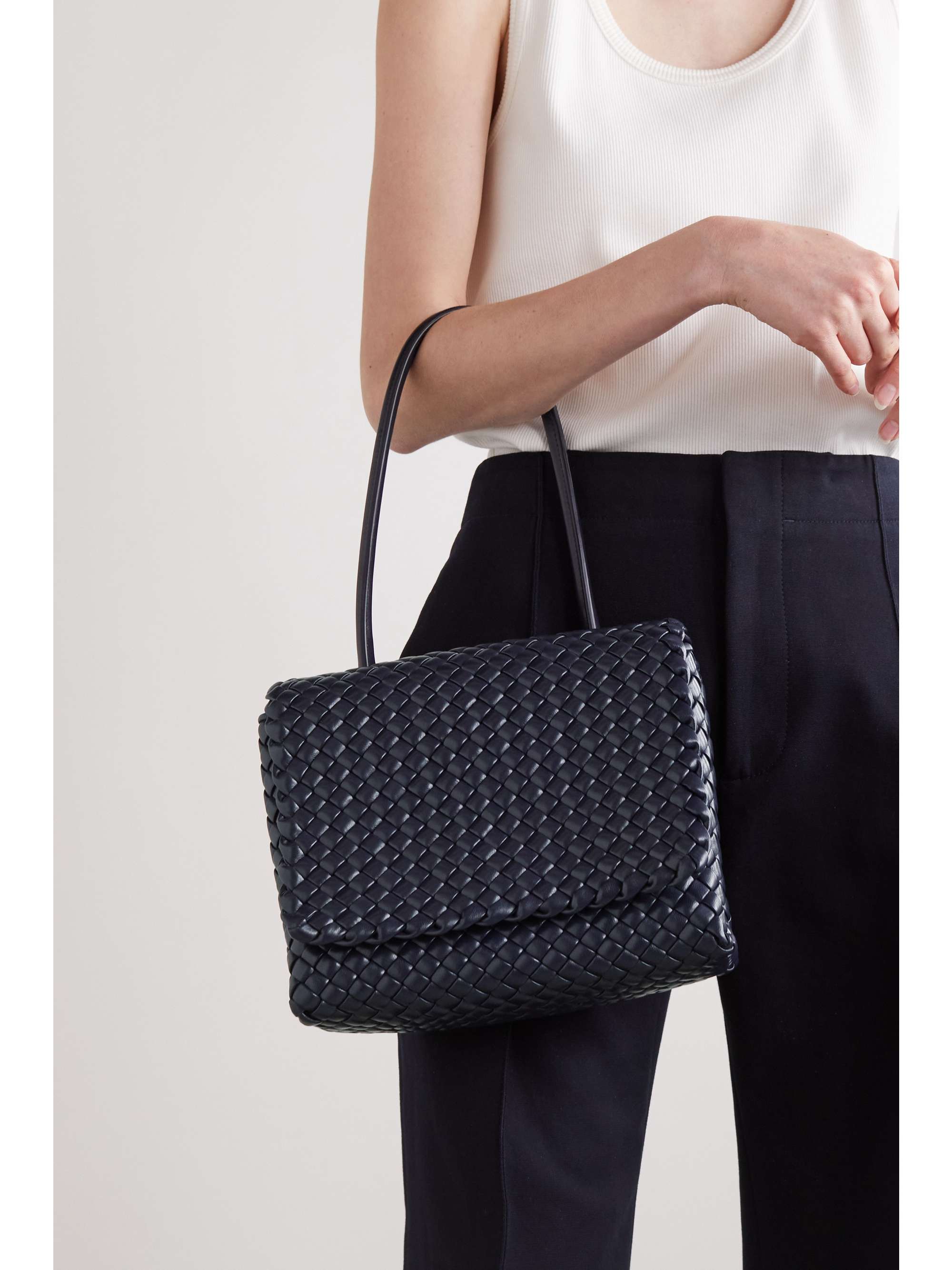 BOTTEGA VENETA Patti intrecciato leather shoulder bag