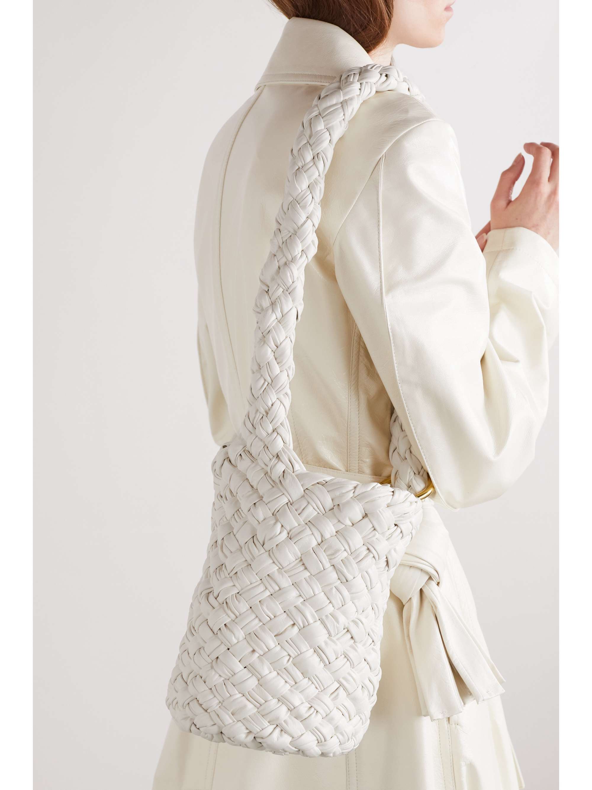 BOTTEGA VENETA Kalimero intrecciato leather bucket bag | NET-A-PORTER