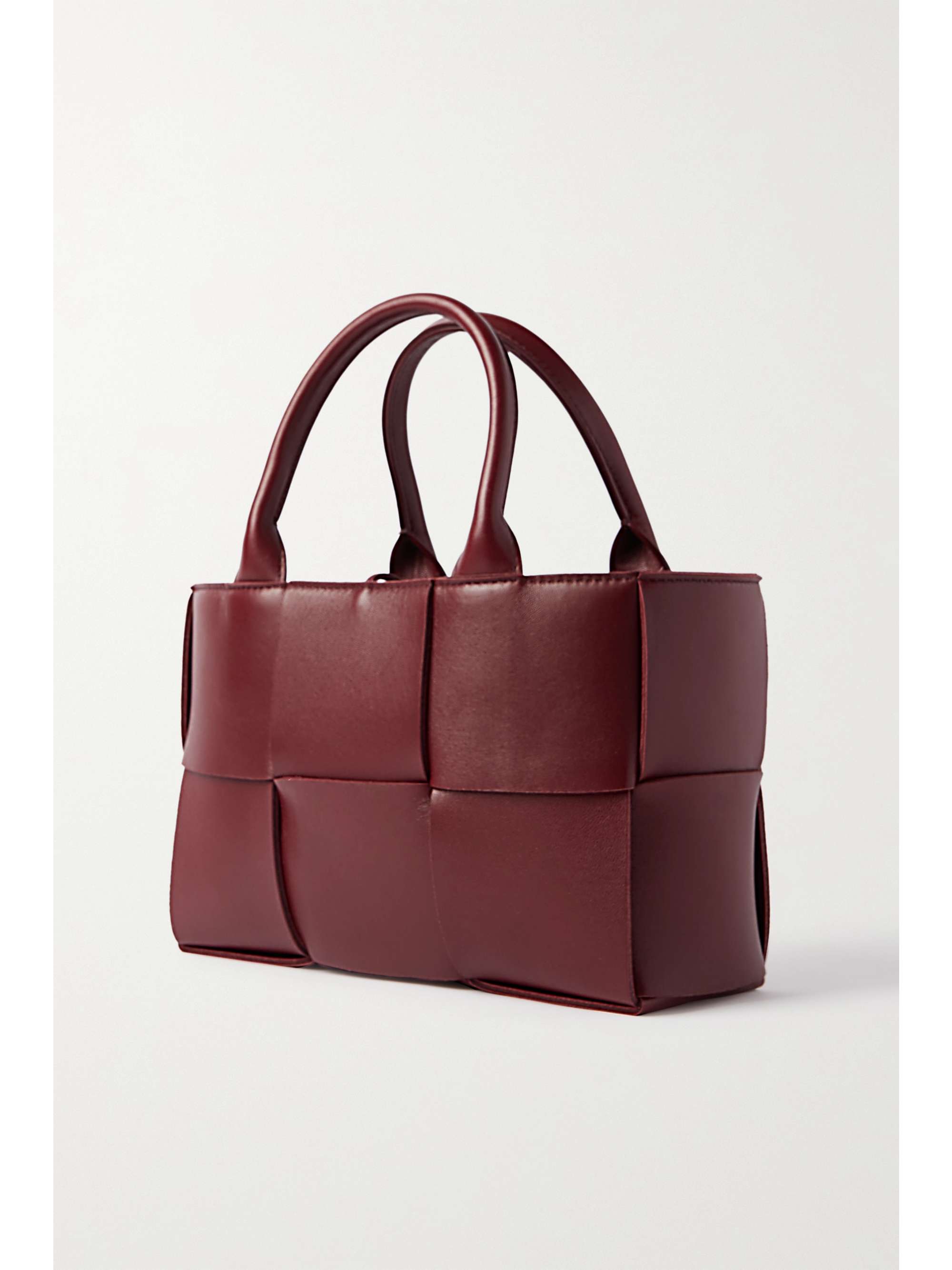 bottega veneta arco tote