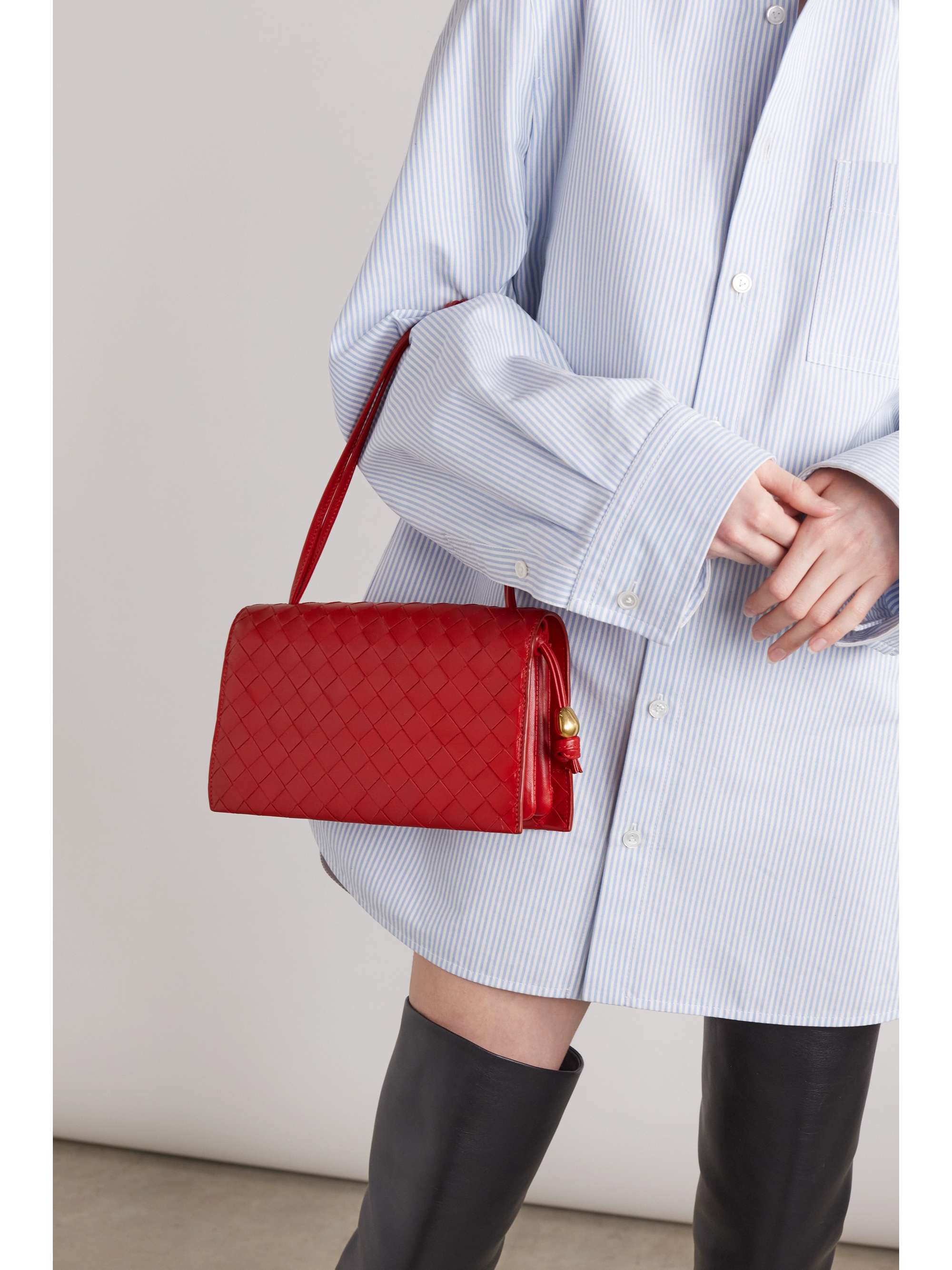BOTTEGA VENETA Trio intrecciato leather shoulder bag