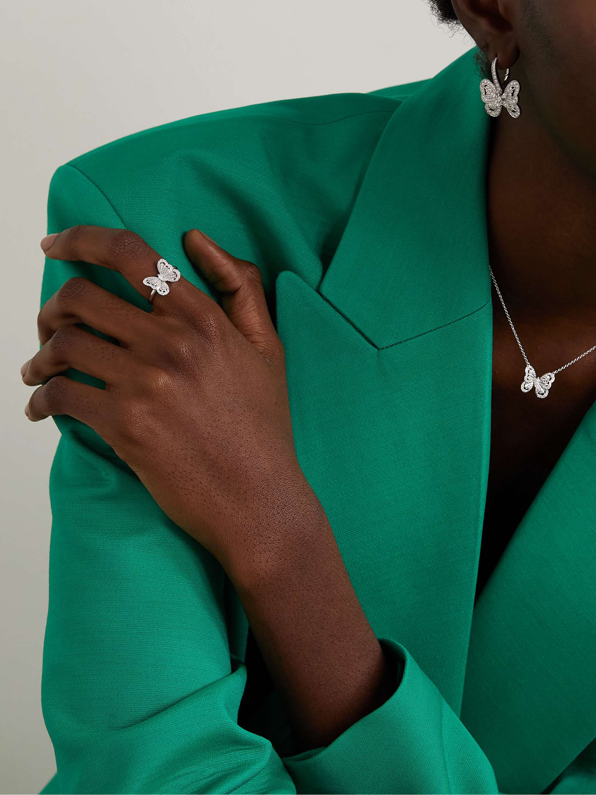 DE BEERS Portraits of Nature Butterfly 18-karat rose gold diamond ring