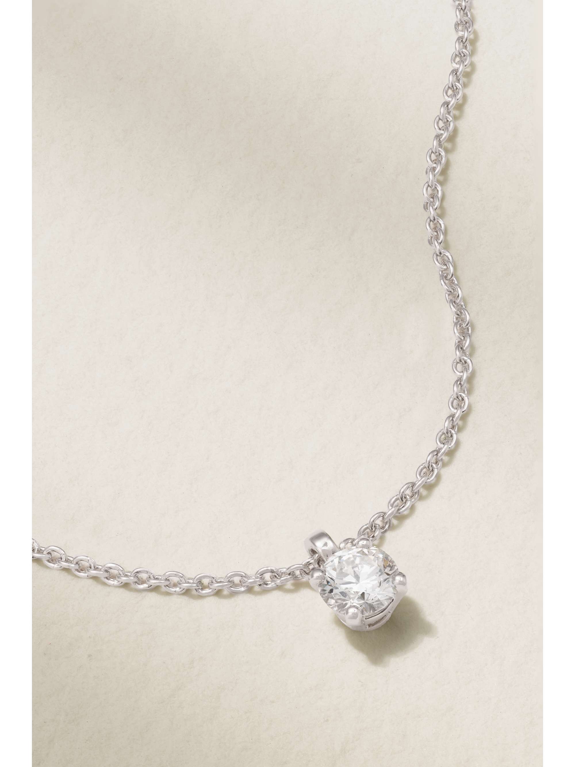 DE BEERS Classic platinum diamond necklace