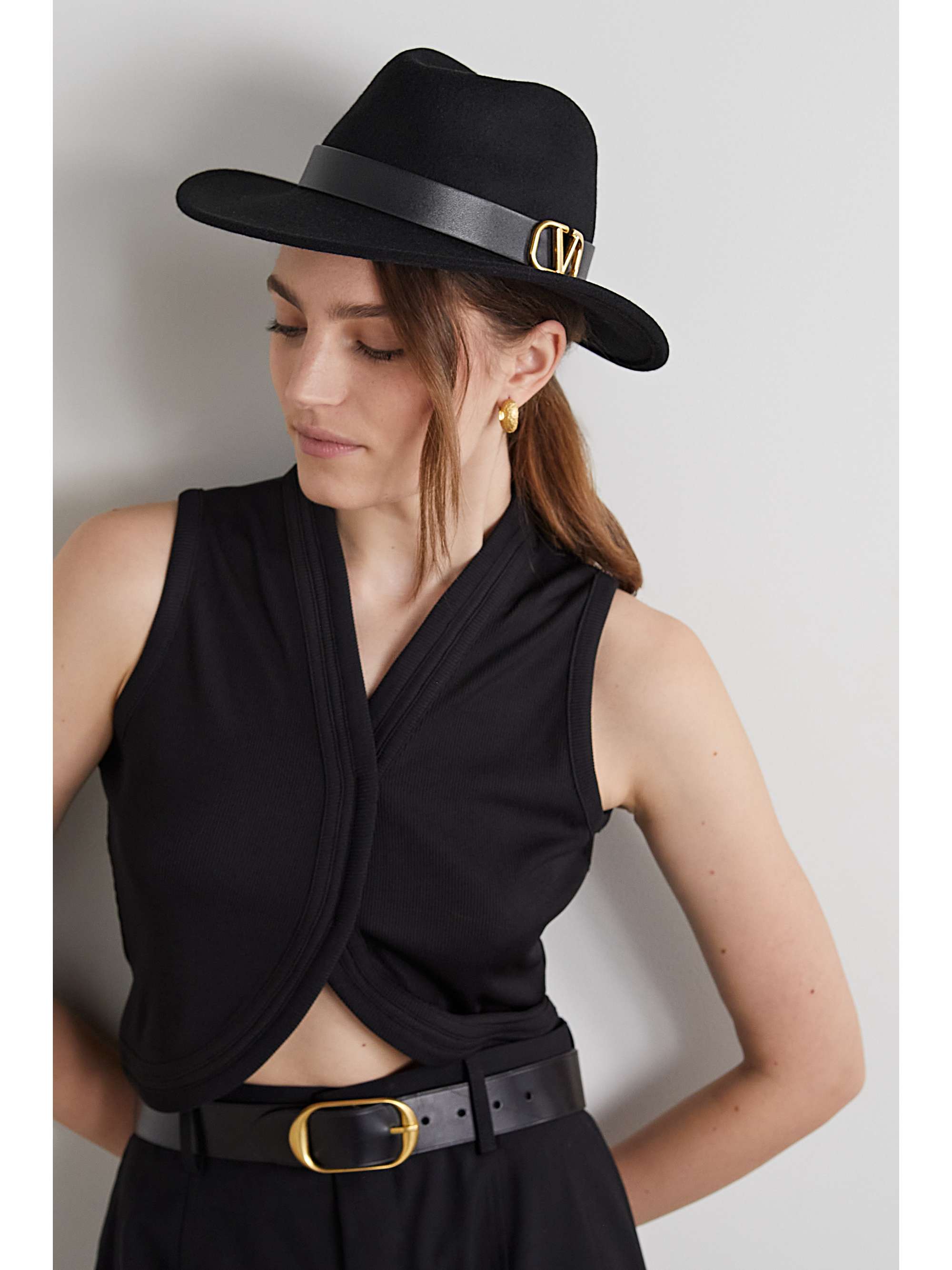 VALENTINO GARAVANI VLOGO leather-trimmed felt fedora