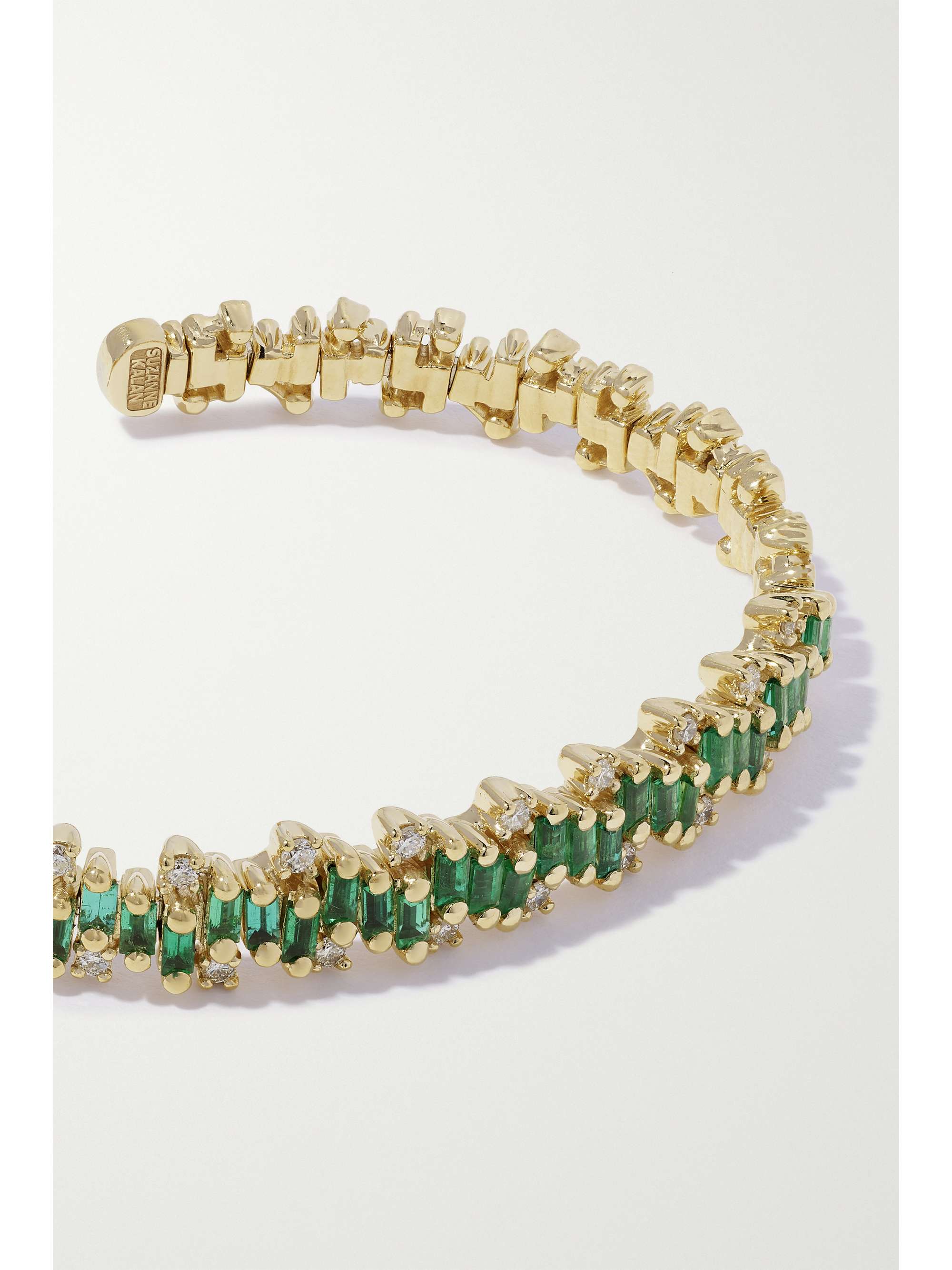 SUZANNE KALAN 18-karat gold, emerald and diamond cuff