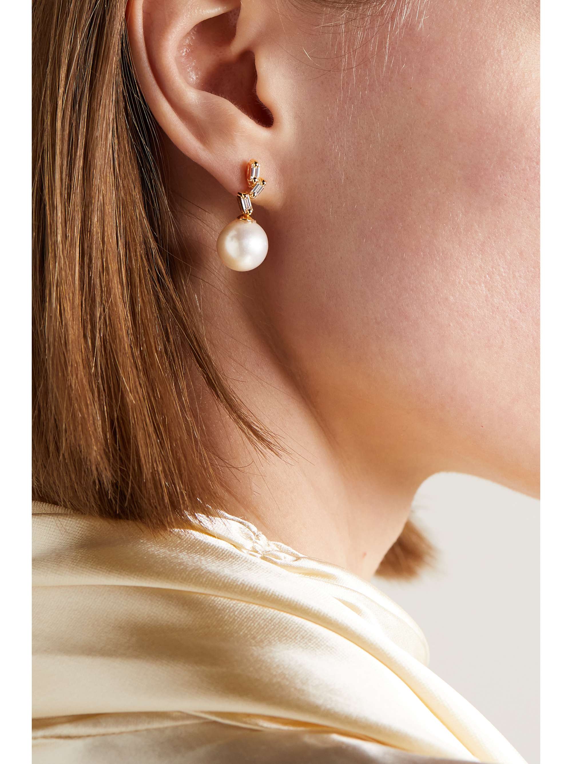 SUZANNE KALAN 18-karat gold, diamond and pearl earrings