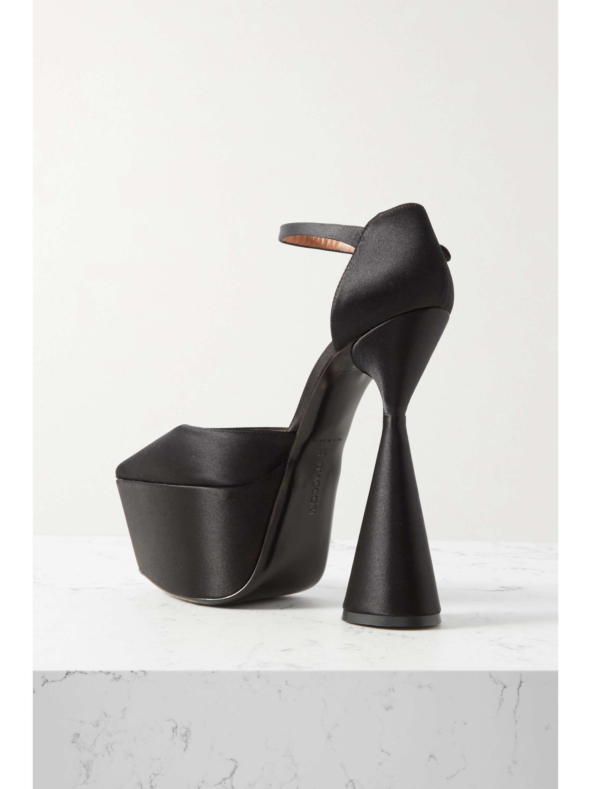 D'ACCORI Reign satin platform pumps