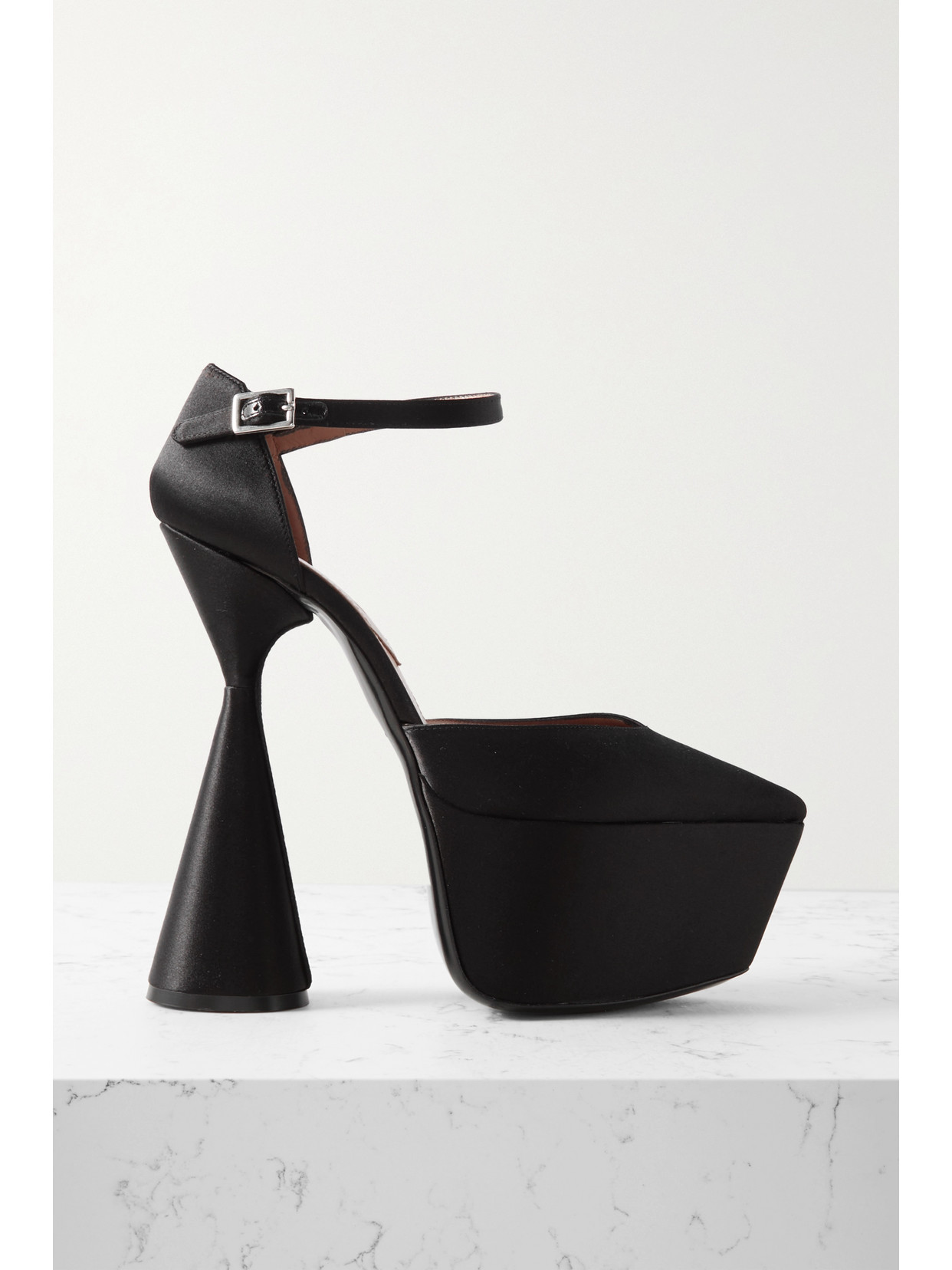 D'Accori - Reign Satin Platform Pumps - Black