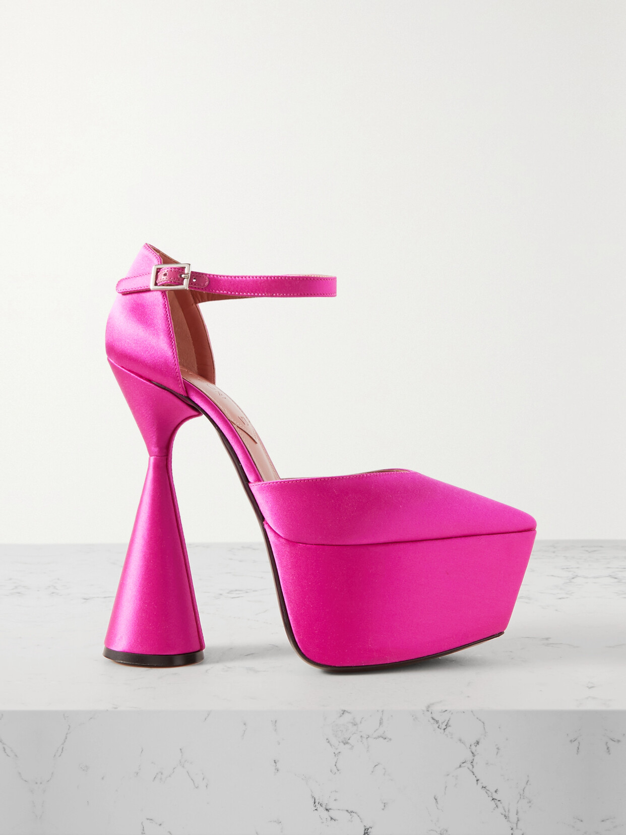 D'Accori - Reign Satin Platform Pumps - Pink