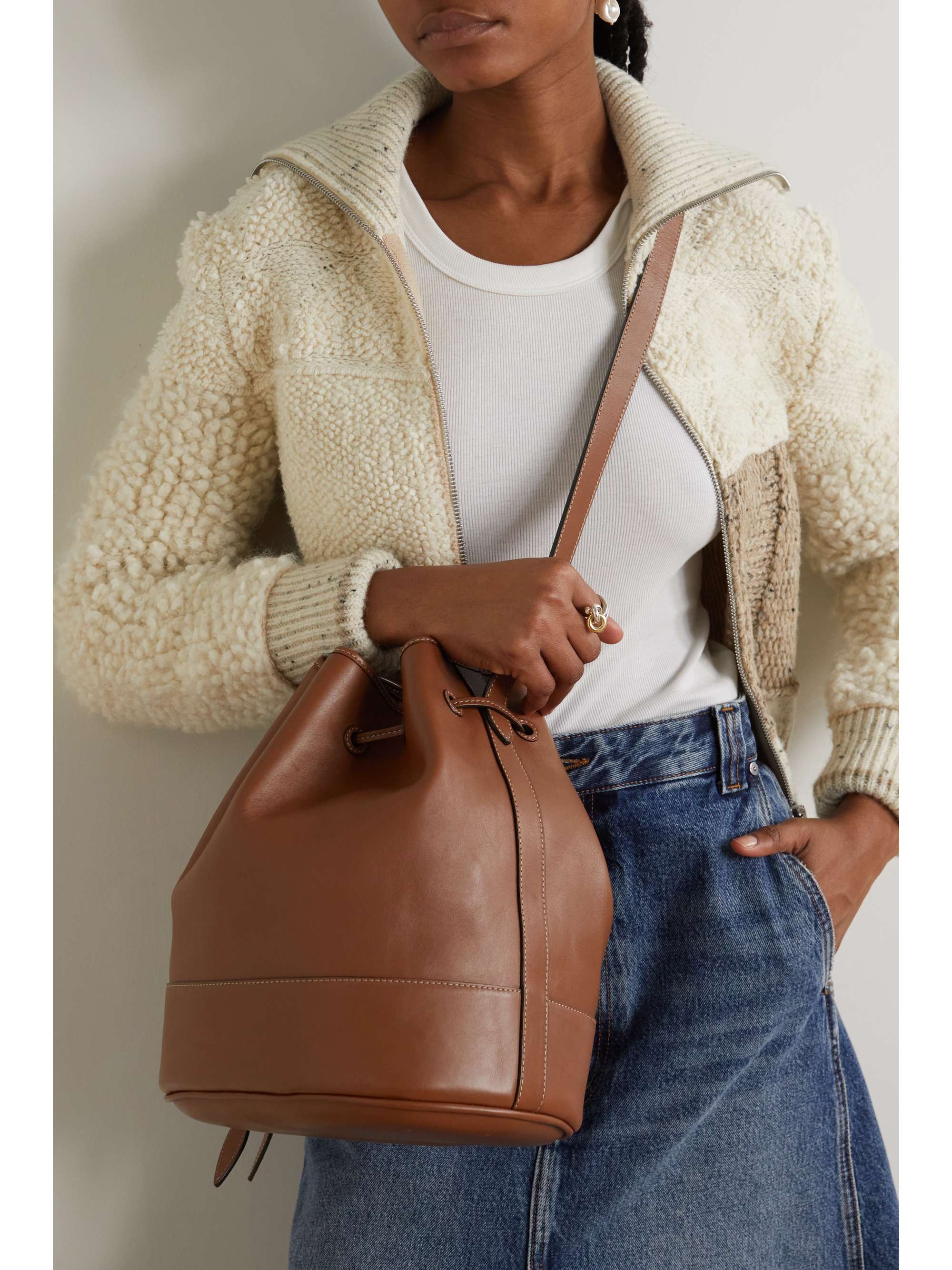 HUNTING SEASON The Extra Large Drawstring leather bucket bag