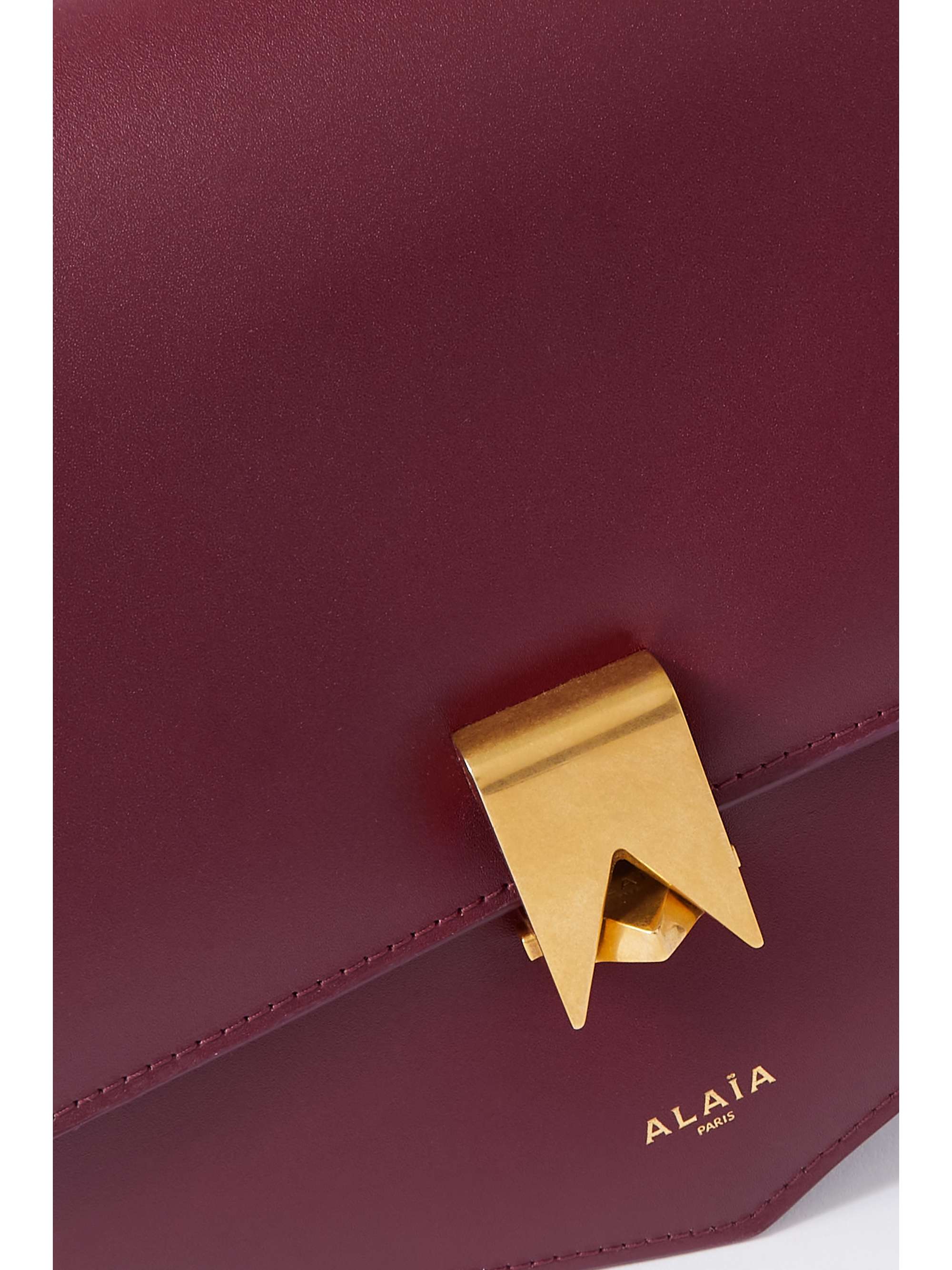 ALAÏA Le Papa mittelgroße Schultertasche aus Leder