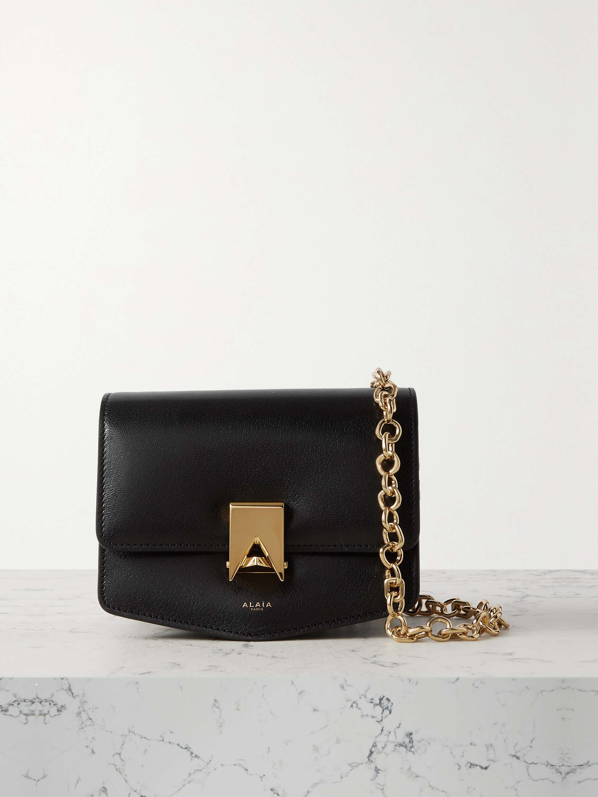 ALAÏA Le Papa leather shoulder bag | NET-A-PORTER
