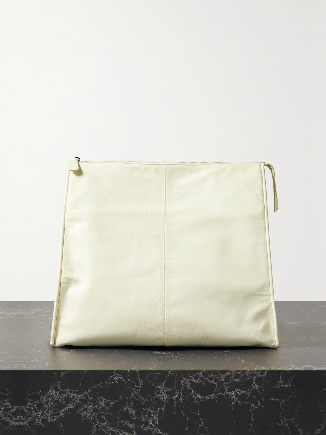 The Row Aspen Leather Clutch In Perle Shg