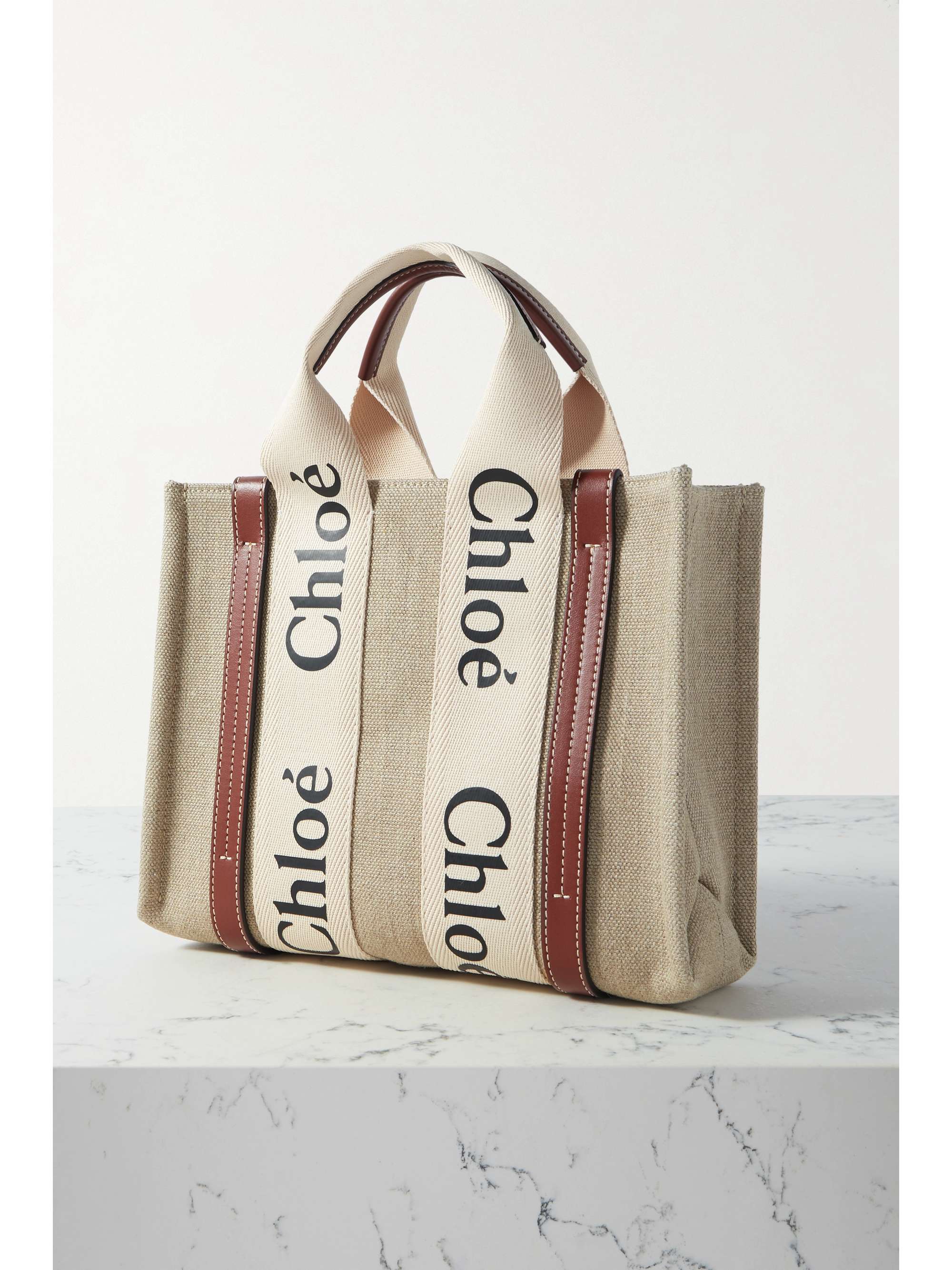 CHLOÉ + NET SUSTAIN Woody small embroidered leather-trimmed linen tote