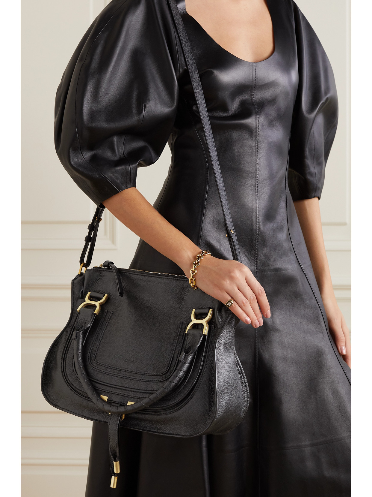 Chloé Marcie Medium Textured-leather Tote In Black