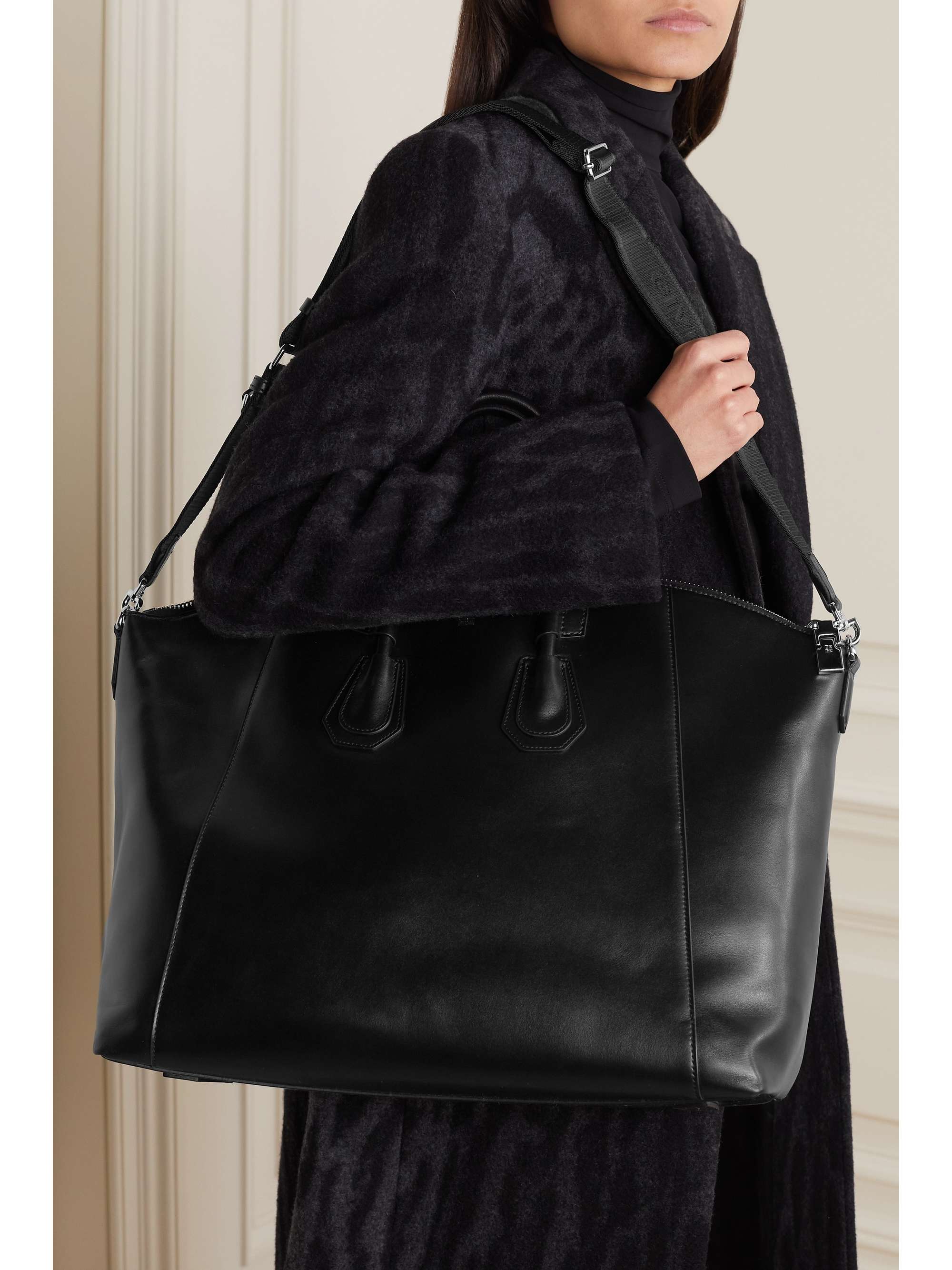 GIVENCHY Antigona Sport medium leather tote bag