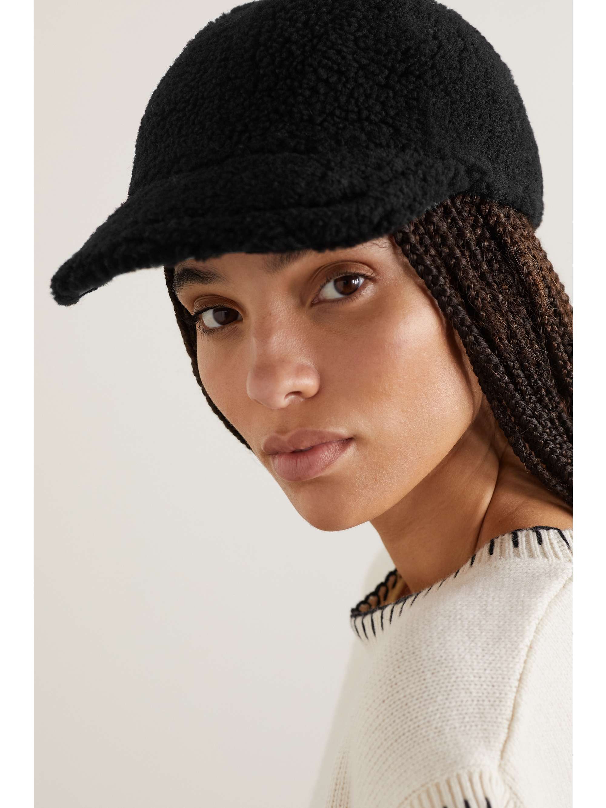 YVES SALOMON Shearling baseball cap