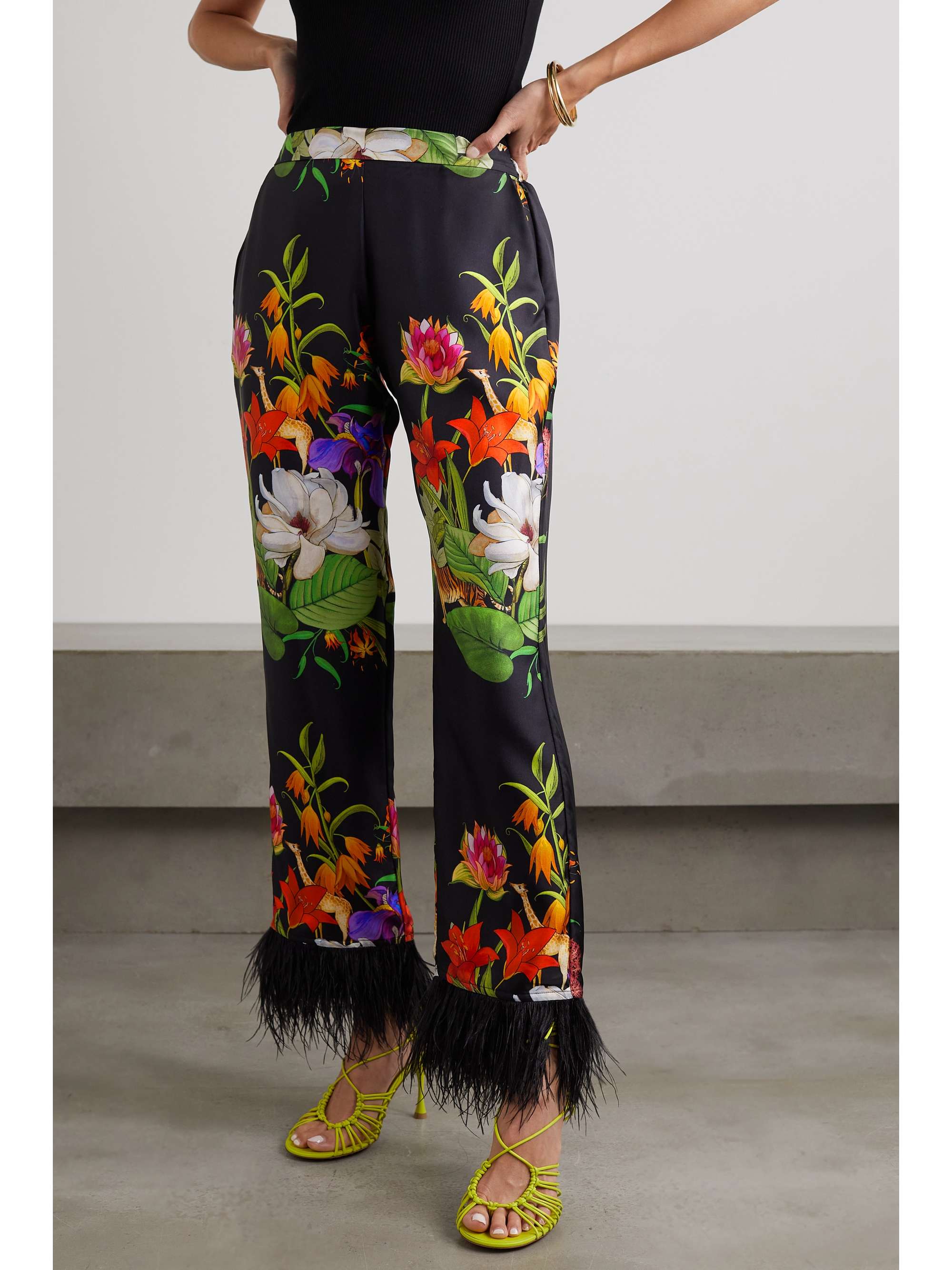 BORGO DE NOR Eden Hose mit geradem Bein aus Seiden-Twill mit Blumenprint und Federn