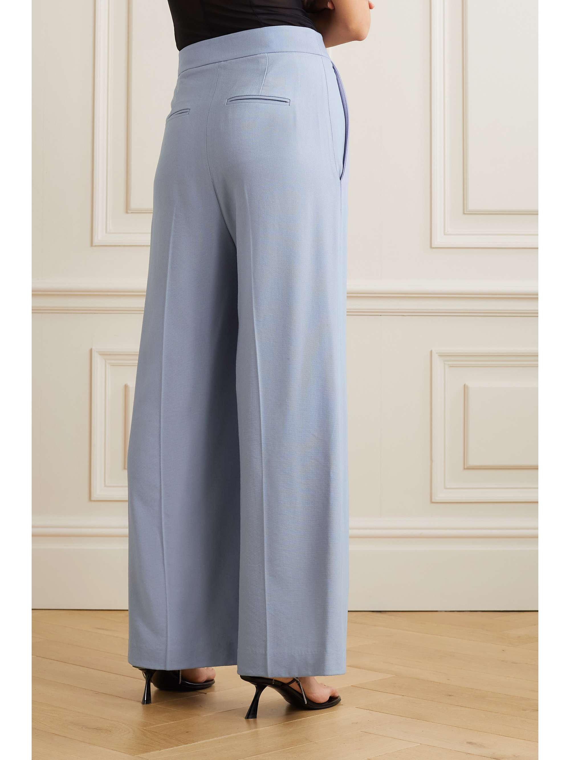 KHAITE Strannly Hose mit weitem Bein aus einer Wollmischung