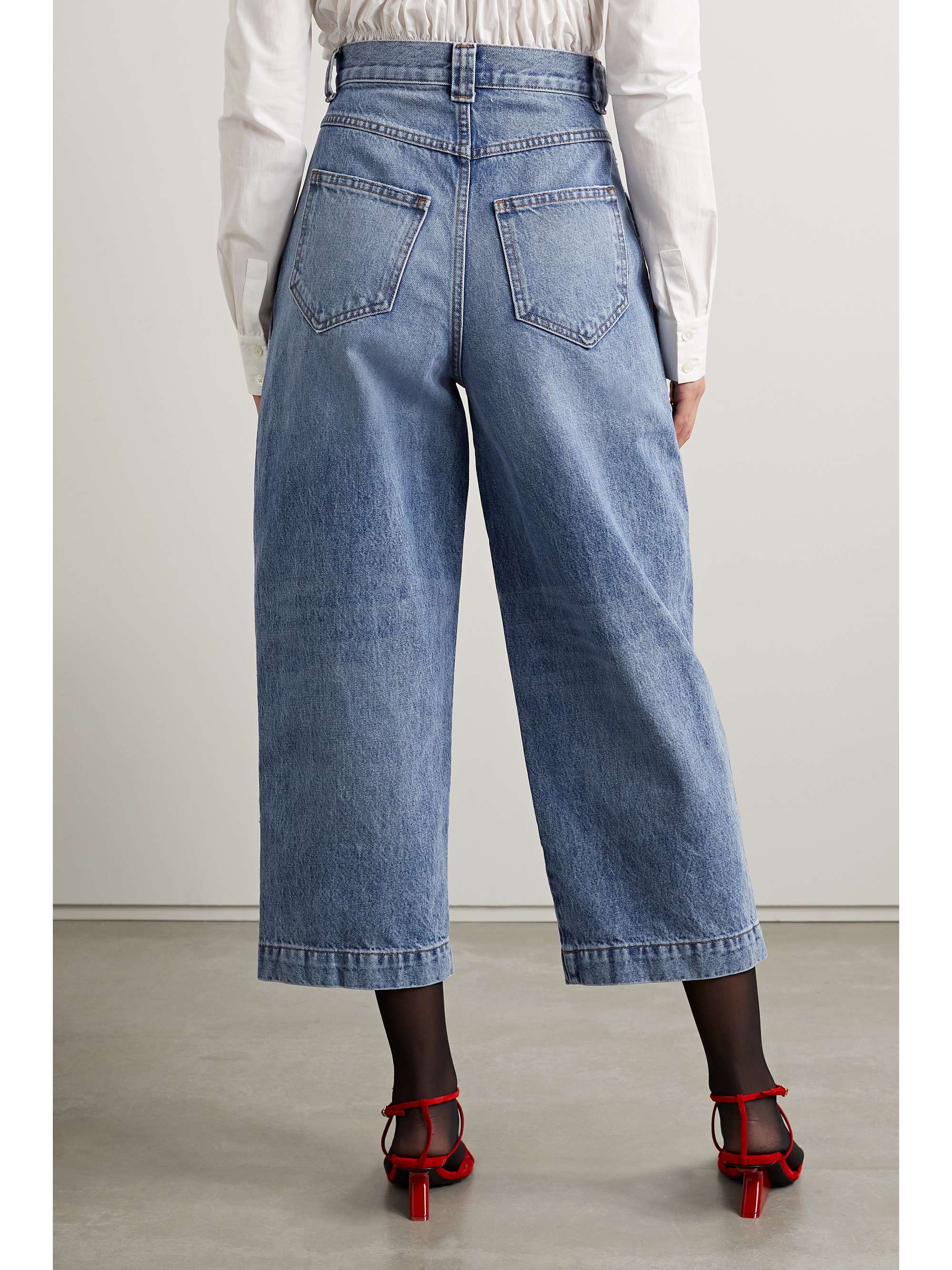 KHAITE Hewey verkürzte, hoch sitzende Jeans mit weitem Bein