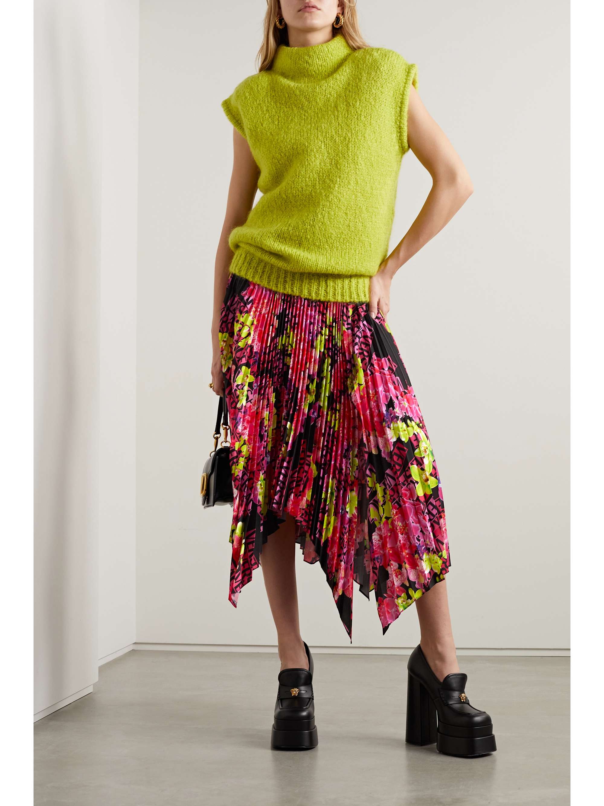 VERSACE Pleated printed crepe de chine skirt