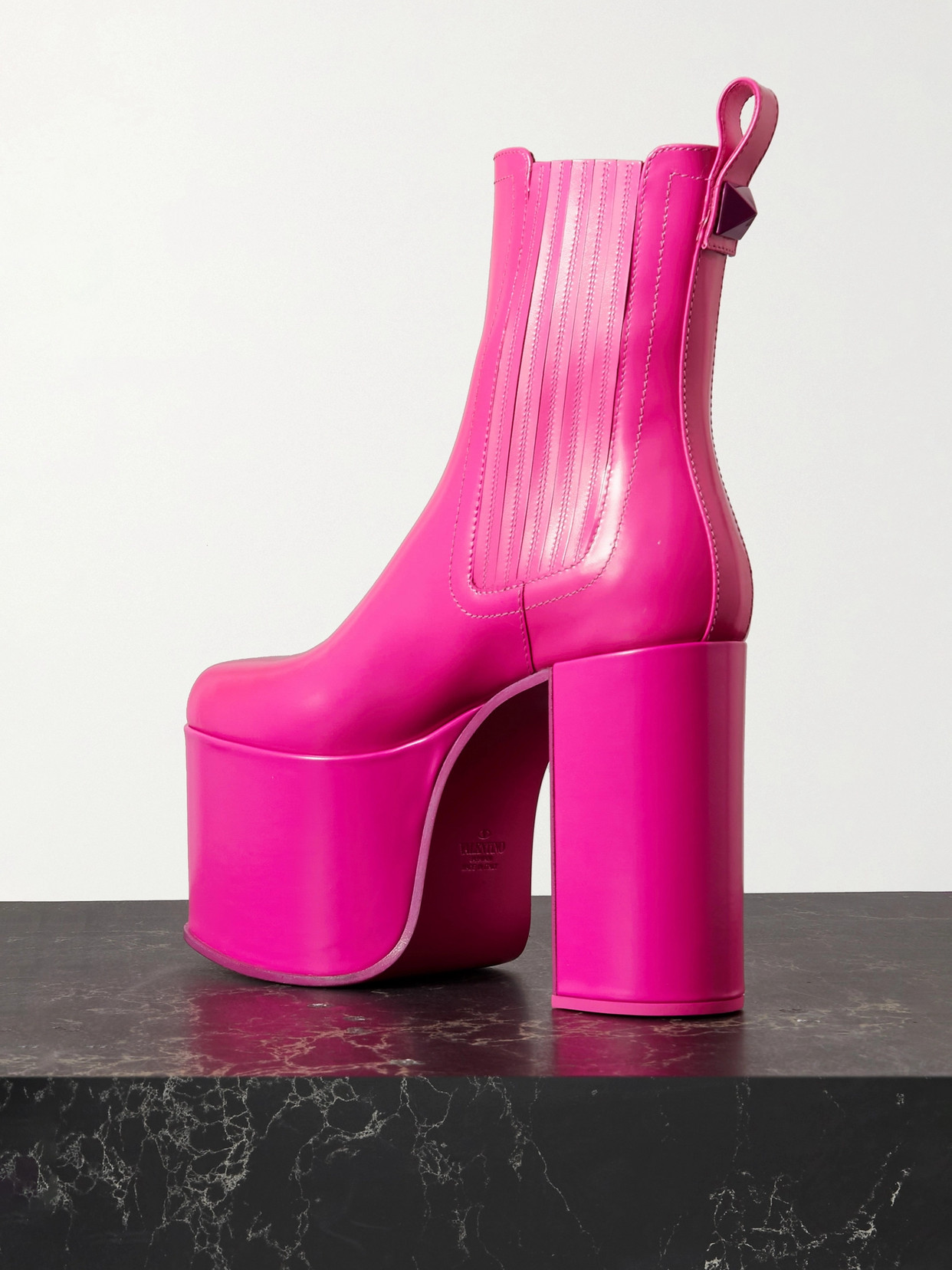 Valentino Beatle Platform Leather Booties In Pink