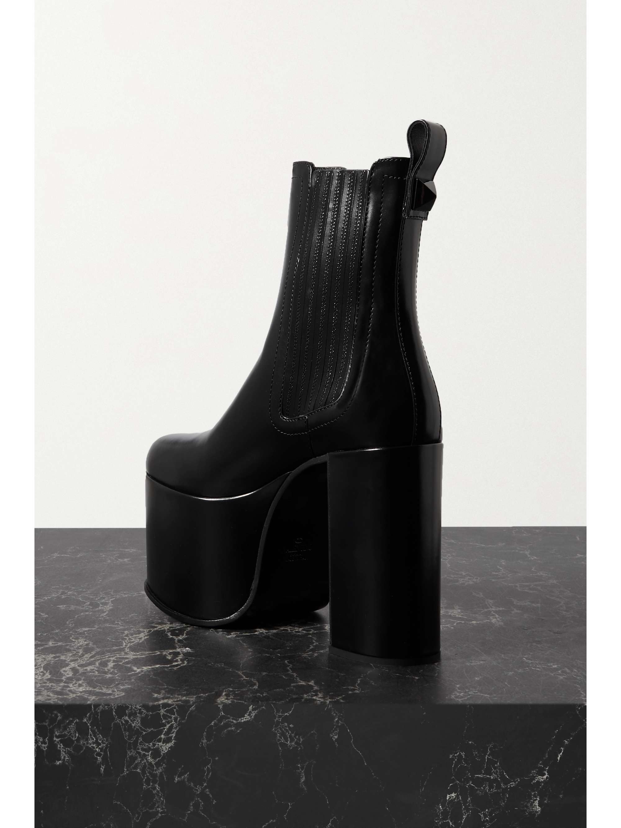 VALENTINO GARAVANI Valentino Garavani Club Beatle 125 leather platform ankle boots