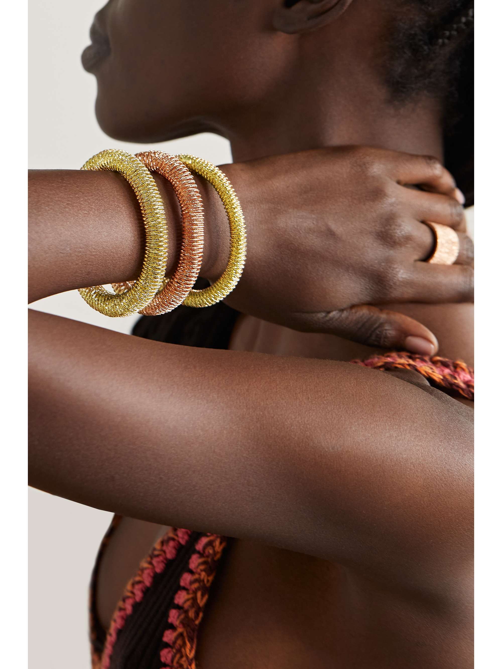 CAROLINA BUCCI Medium K.I.S.S. 18-karat gold bracelet