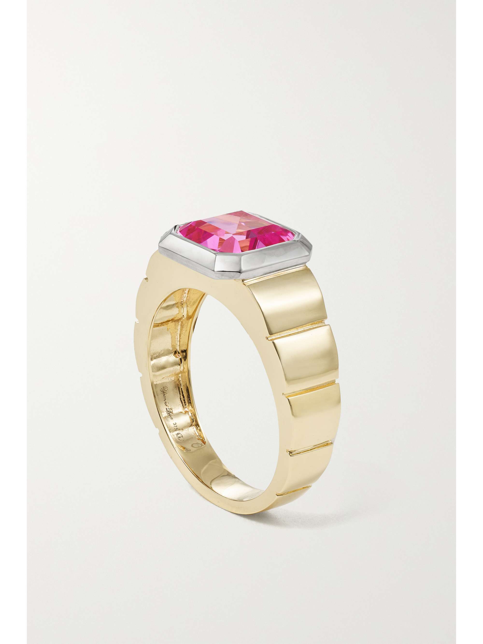 YVONNE LÉON Chevaliere Princesse 9-karat yellow and white gold amethyst ring