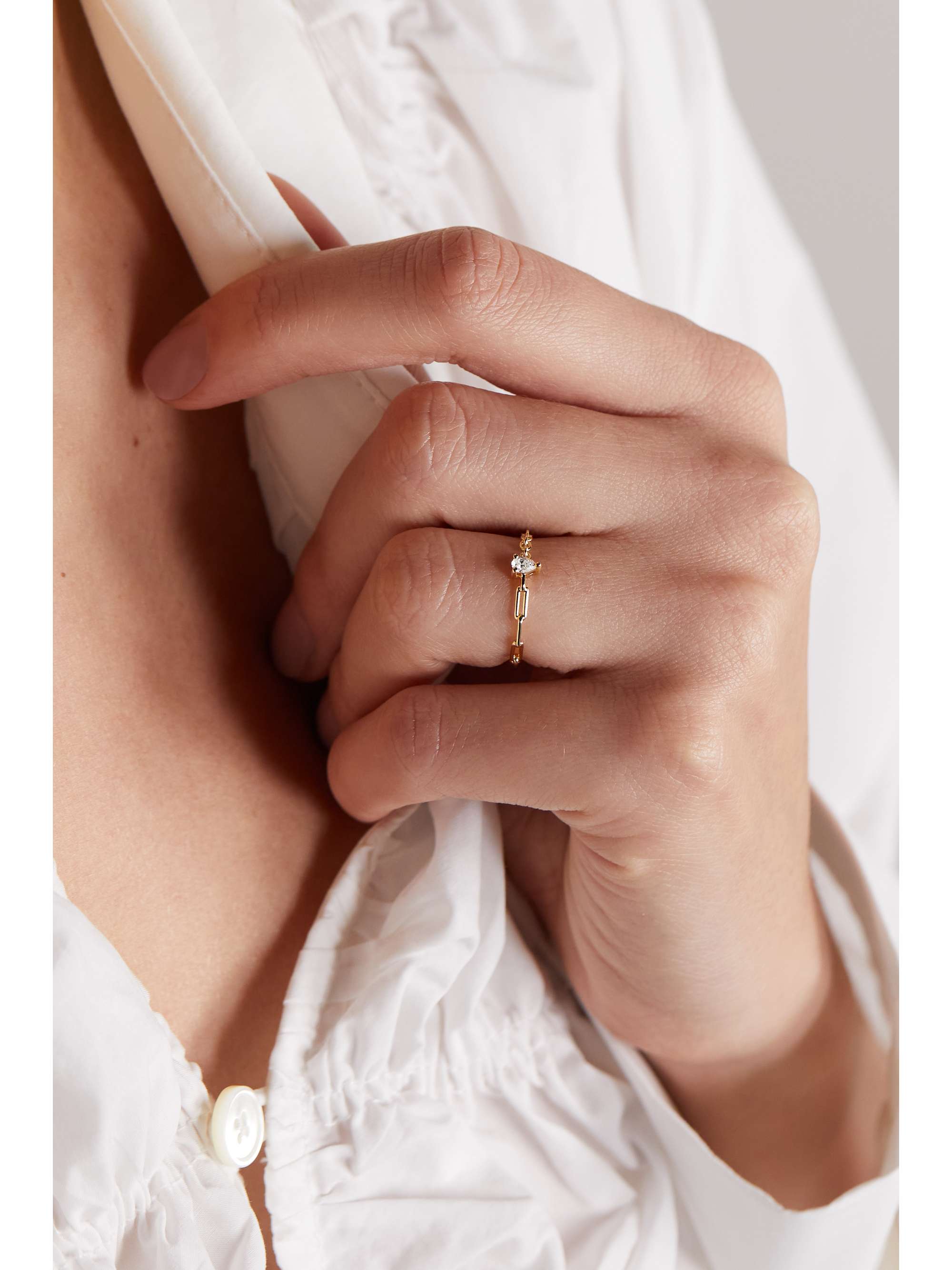 YVONNE LÉON Ring aus 18 Karat Gold mit Diamant