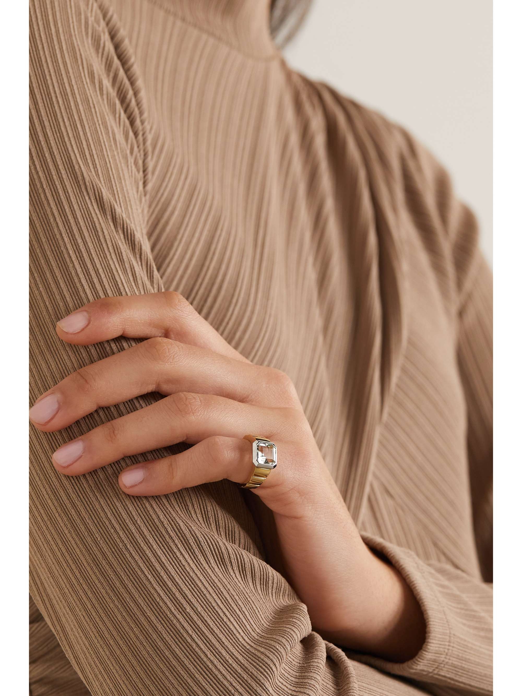 YVONNE LÉON Chevaliere Princesse 9-karat yellow and white gold amethyst ring