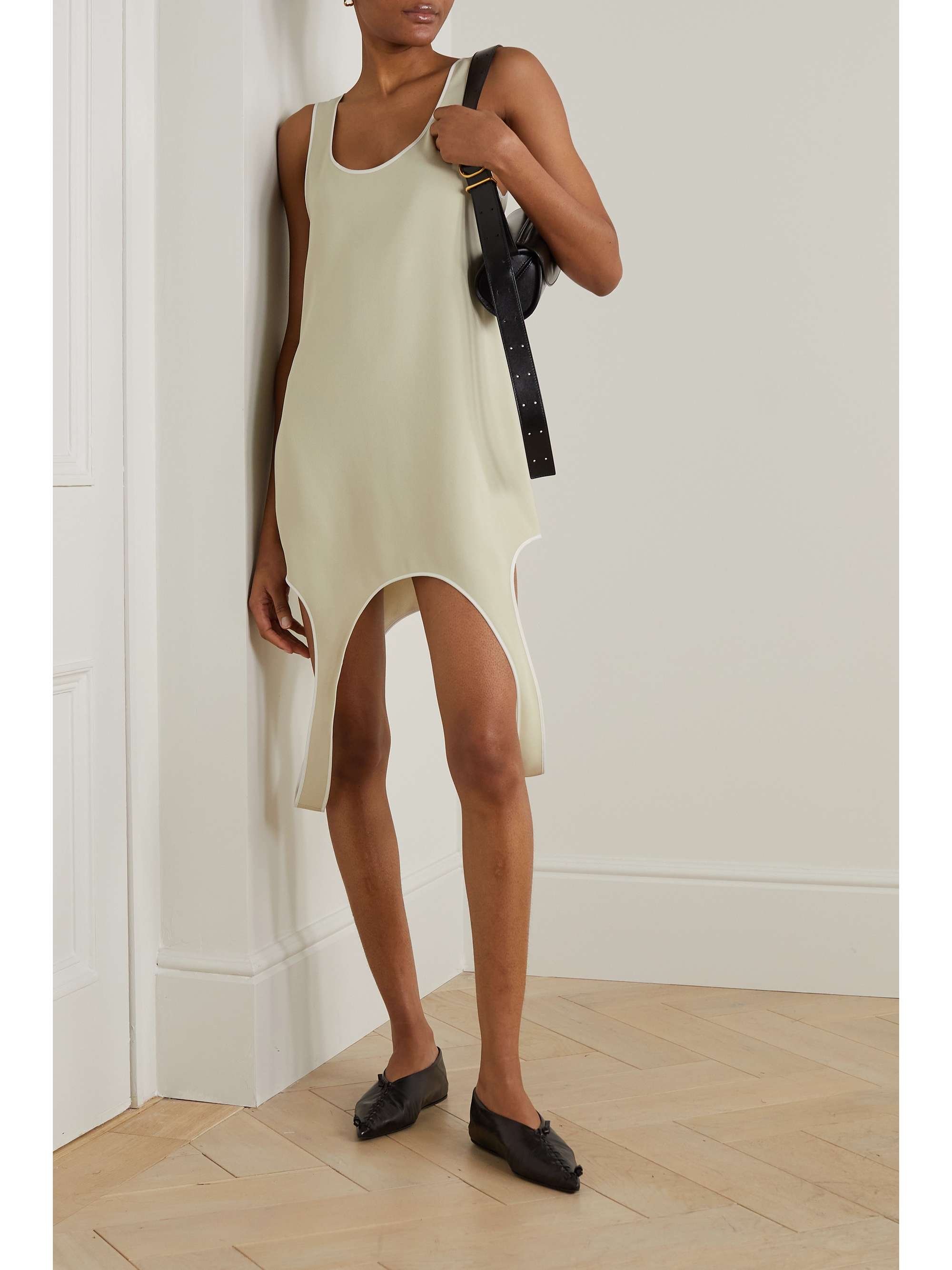 GAUCHERE Asymmetric crepe de chine dress