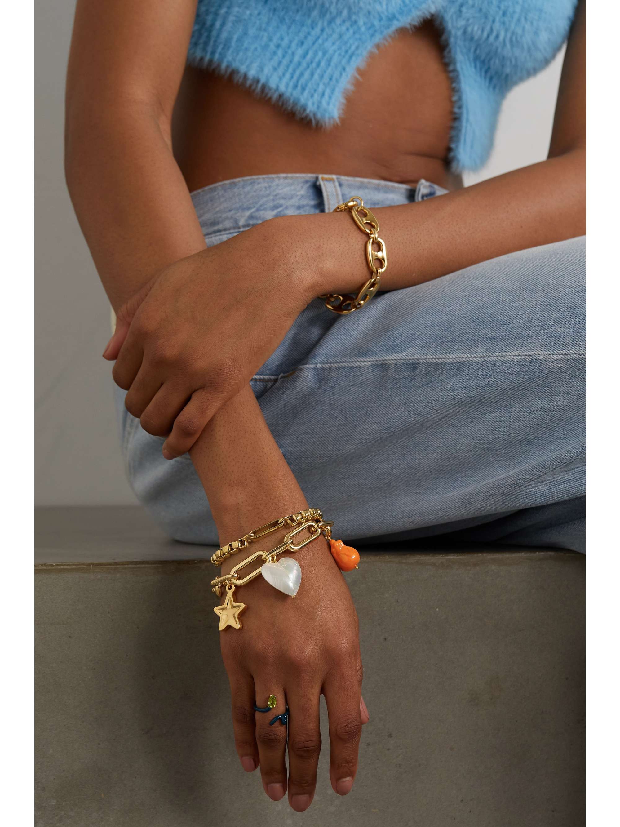 TIMELESS PEARLY Gold-plated, pearl and resin bracelet