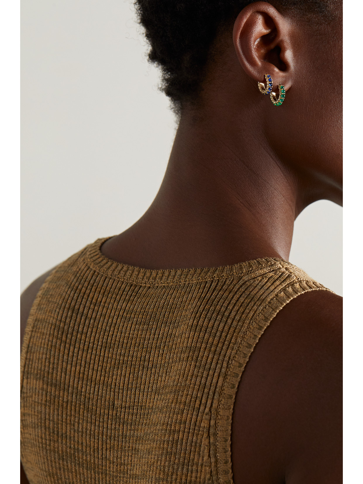 Shop Ileana Makri Streamflow 18-karat Gold, Emerald And Diamond Hoop Earrings In Green