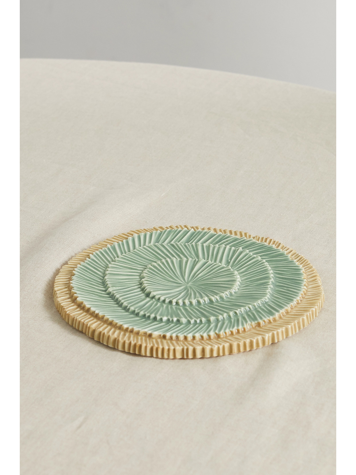 Marloe Marloe - + Net Sustain Ceramic Plate - Green