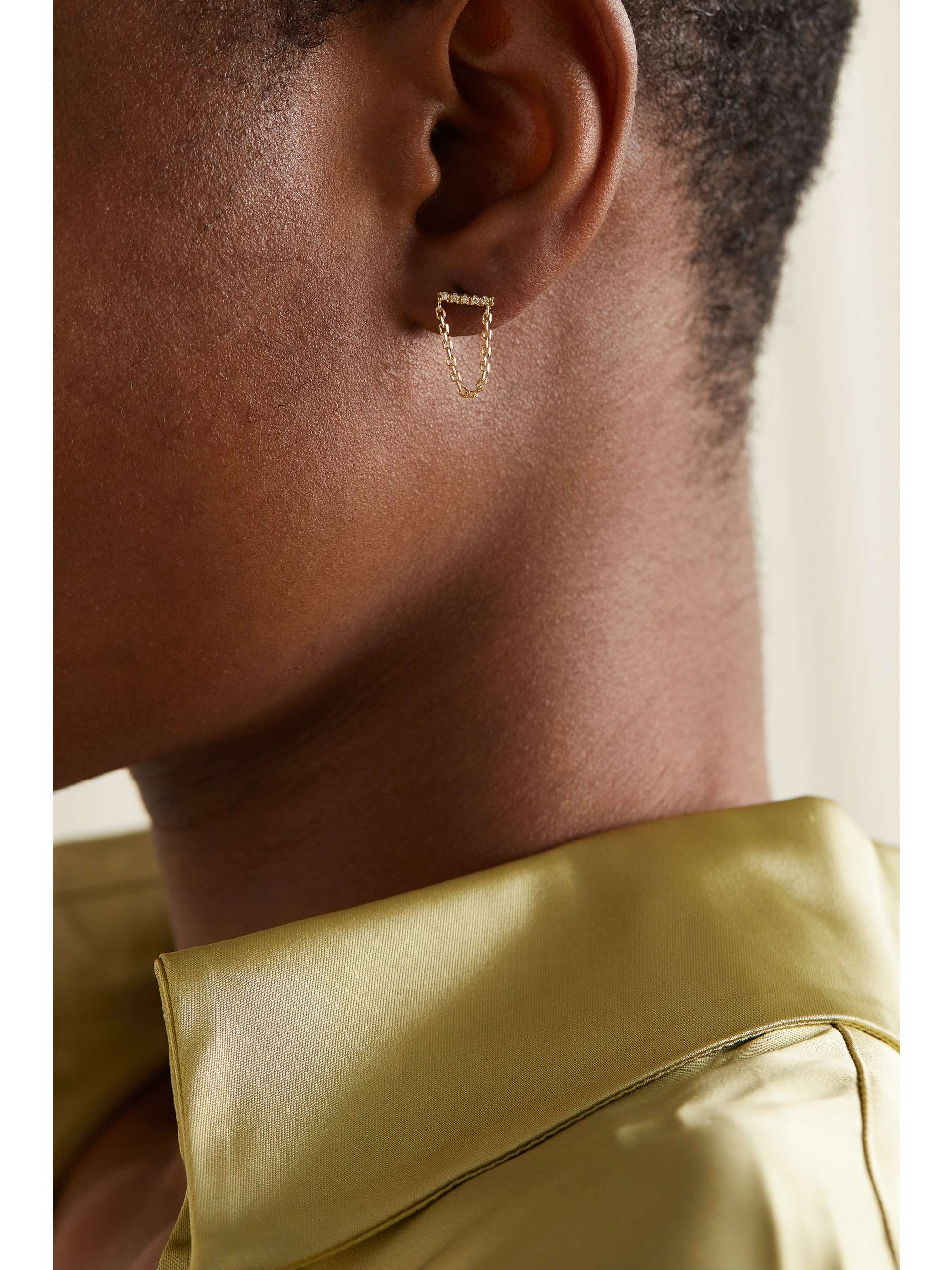 STONE AND STRAND Raise The Bar 10-karat gold diamond earrings