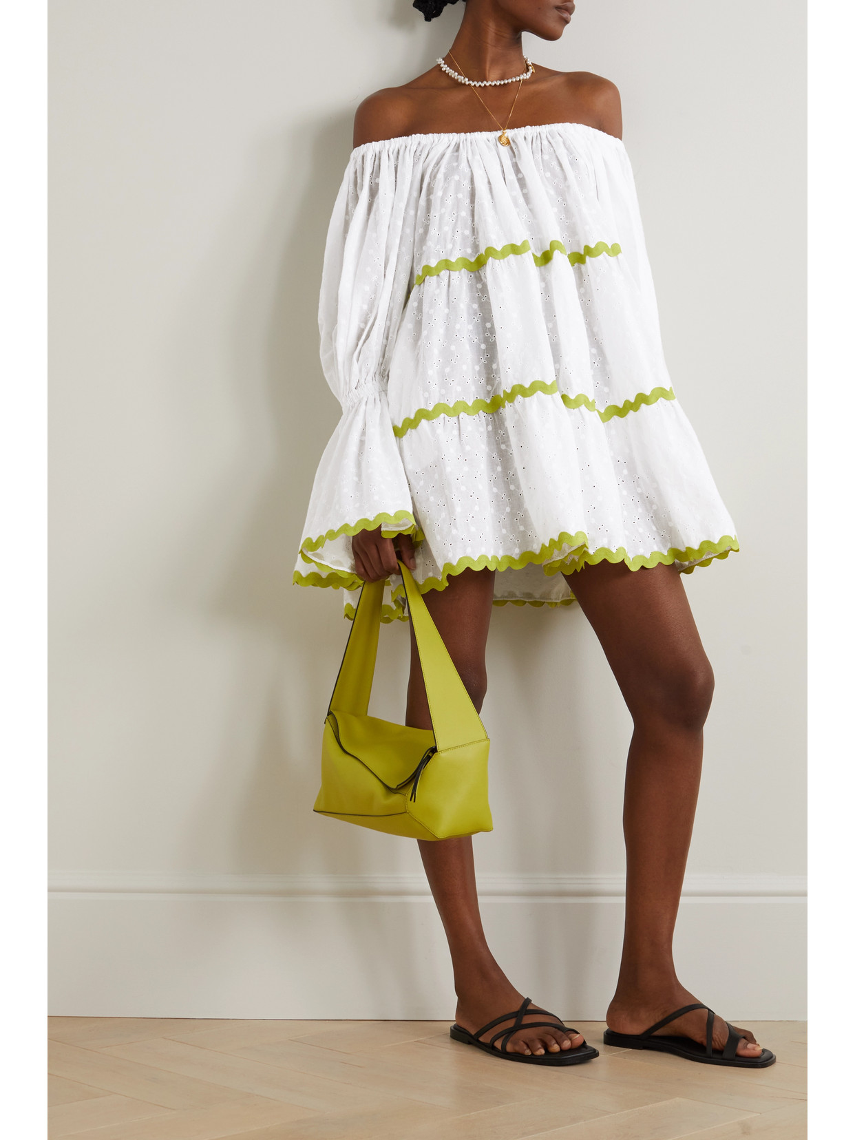 Flora Sardalos Offtheshoulder Ric Ractrimmed Broderie