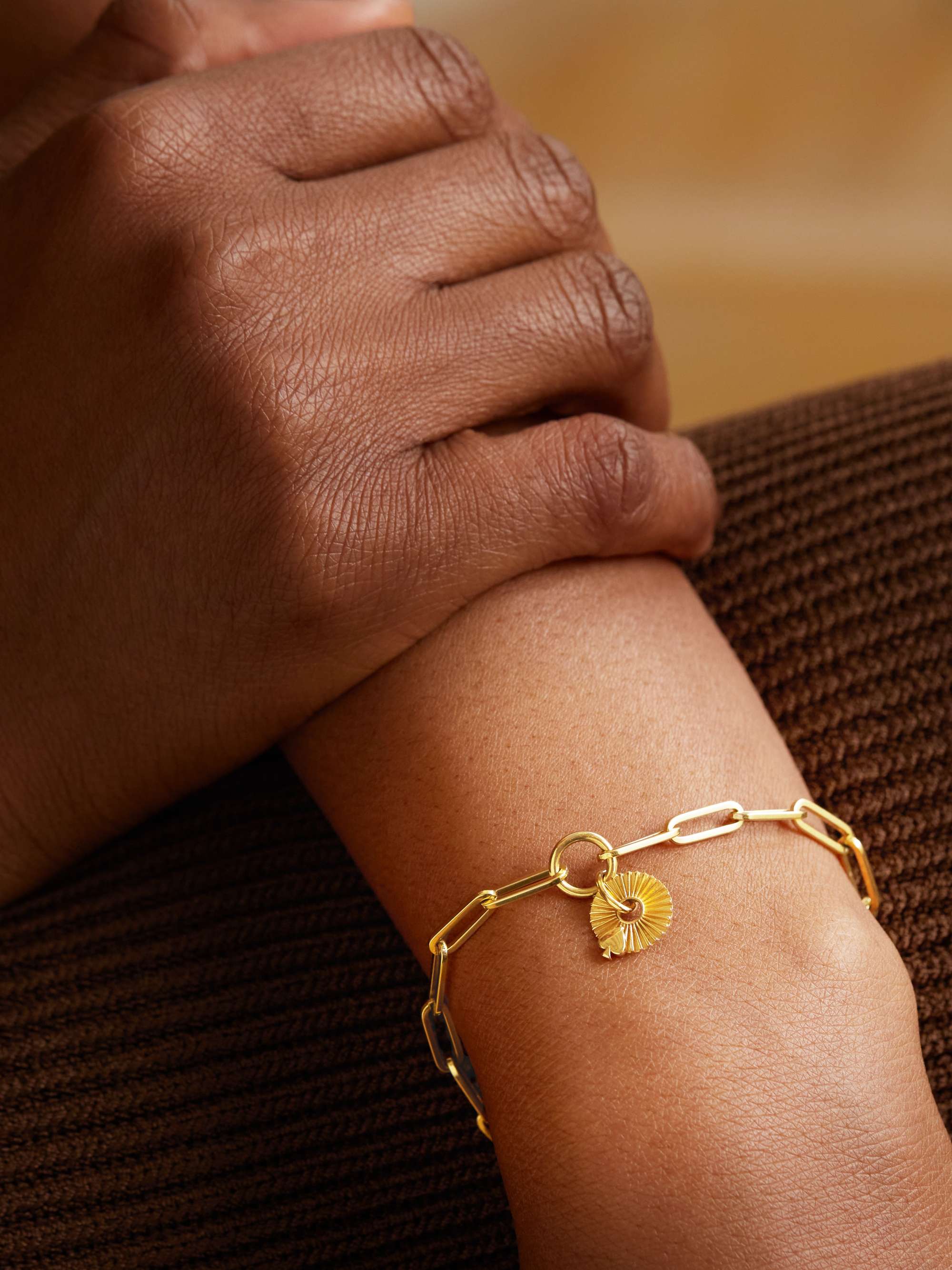 FOUNDRAE Spade Armband aus 18 Karat Gold
