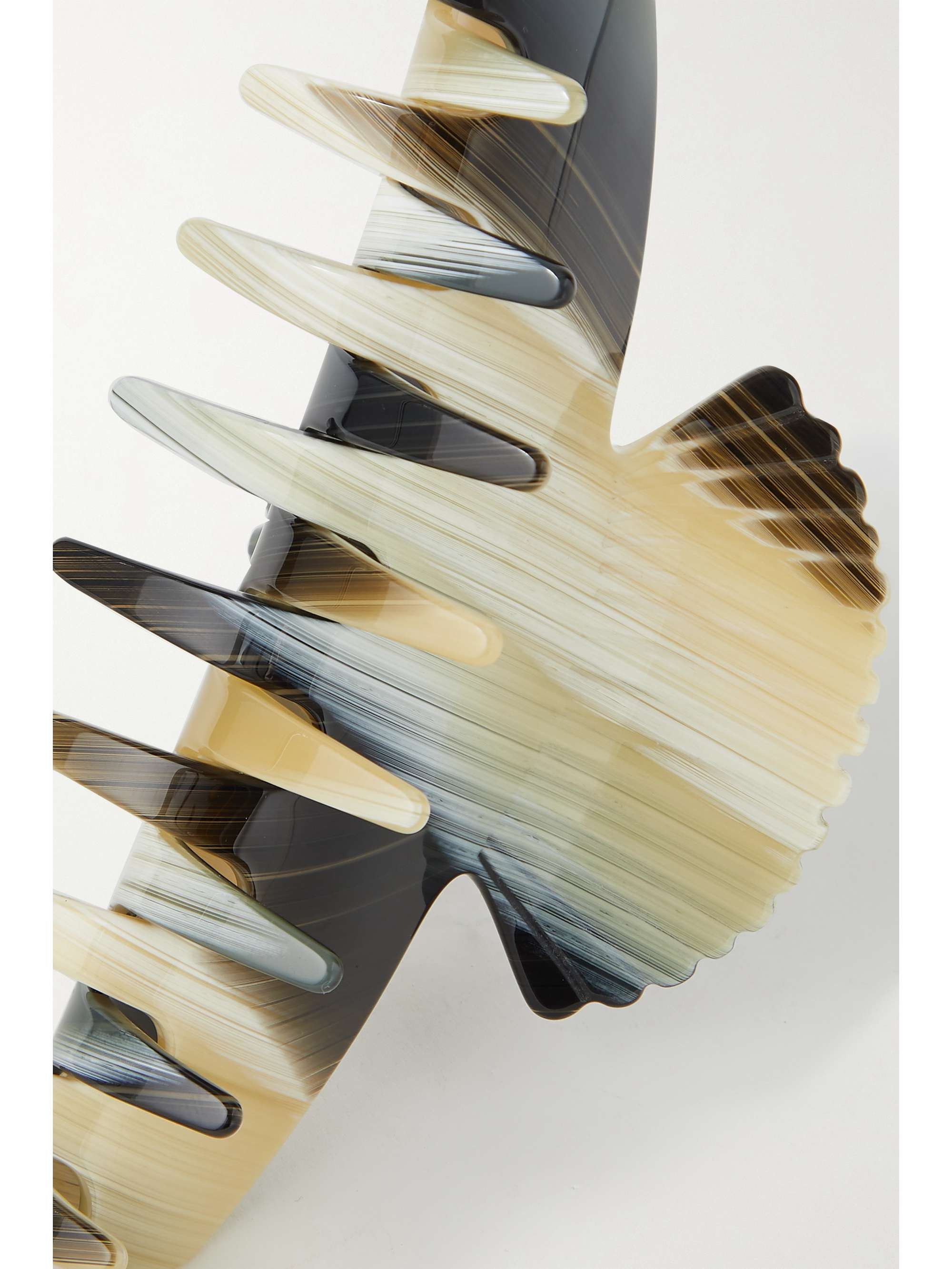 Fan Shell acetate hair clip