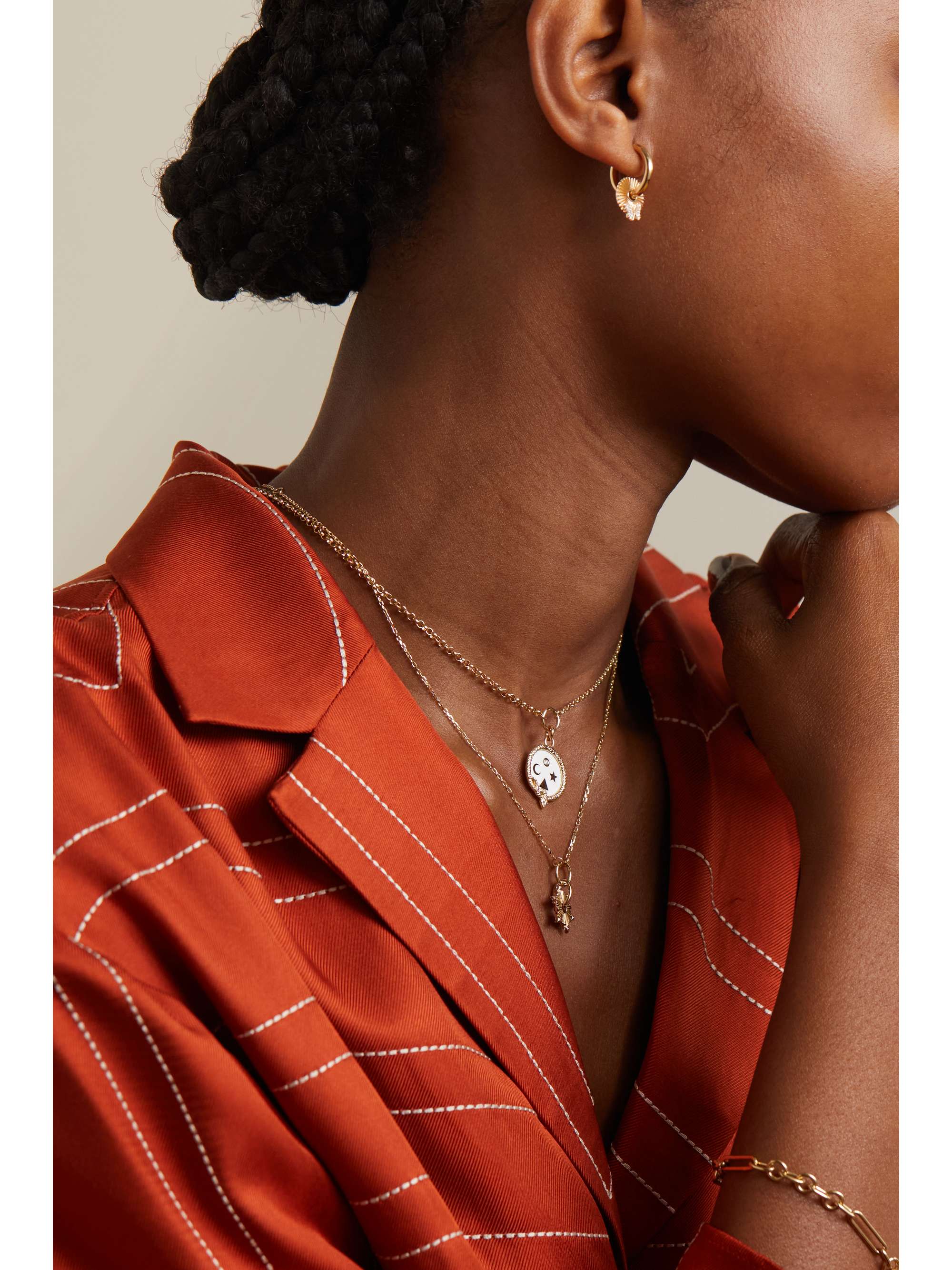 FOUNDRAE Reverie 18-karat gold diamond single hoop earring
