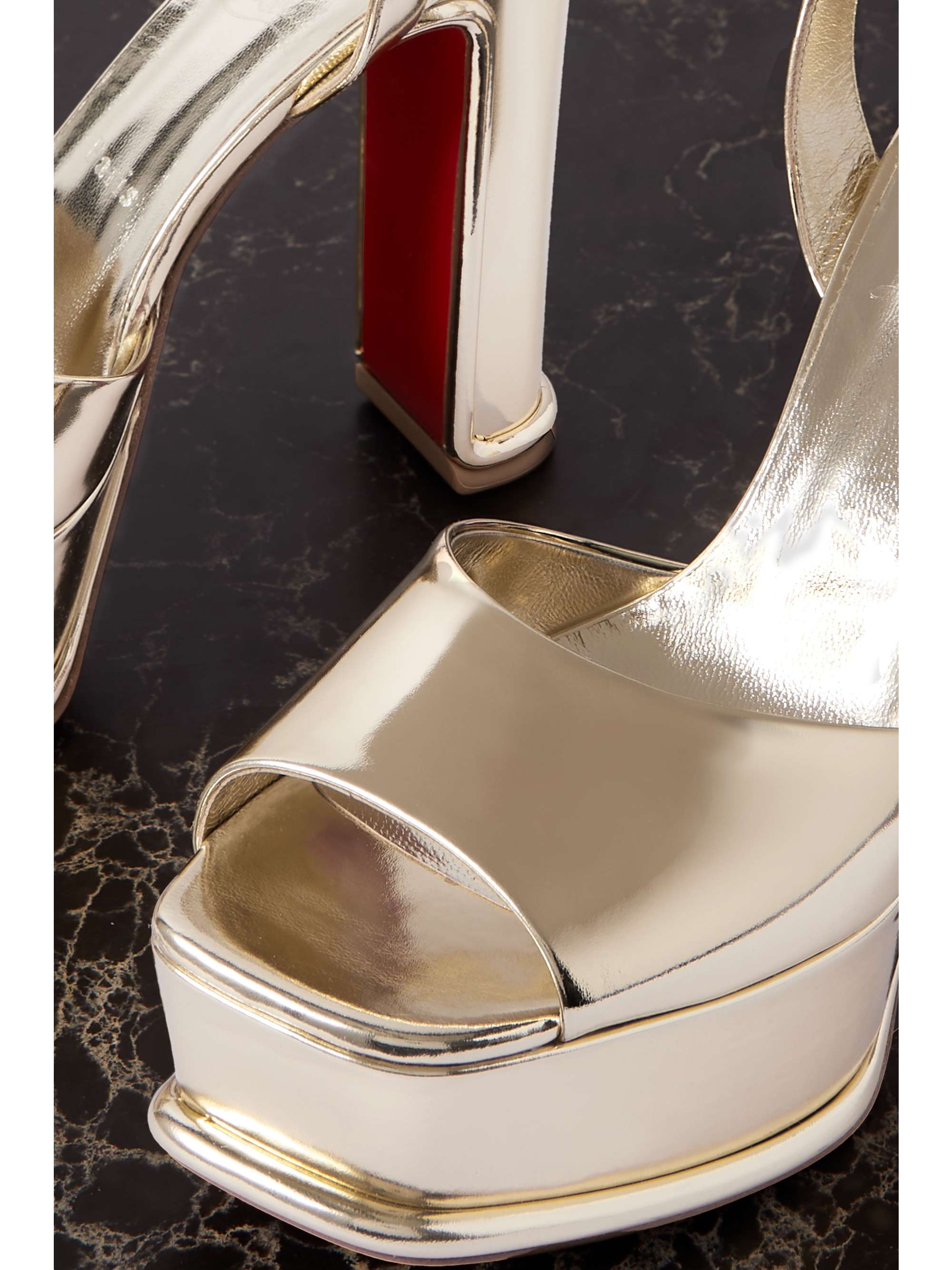 CHRISTIAN LOUBOUTIN 