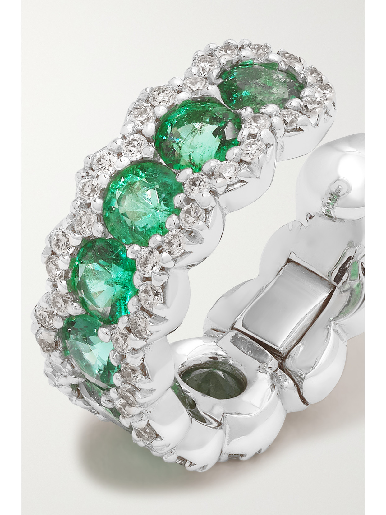 Shop David Morris 18-karat White Gold, Emerald And Diamond Ear Cuff