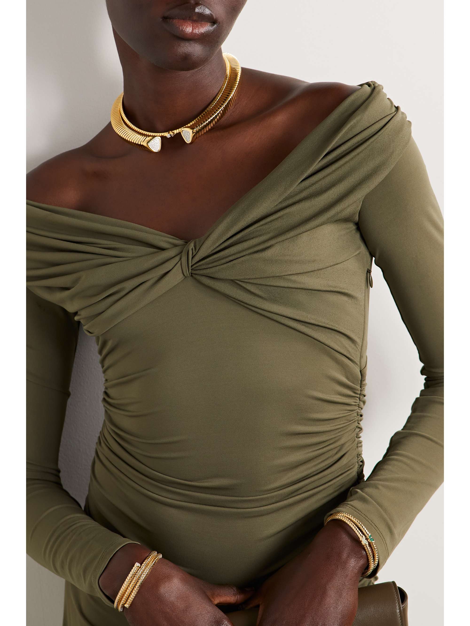 MARINA B Trisolina 18-karat gold diamond choker