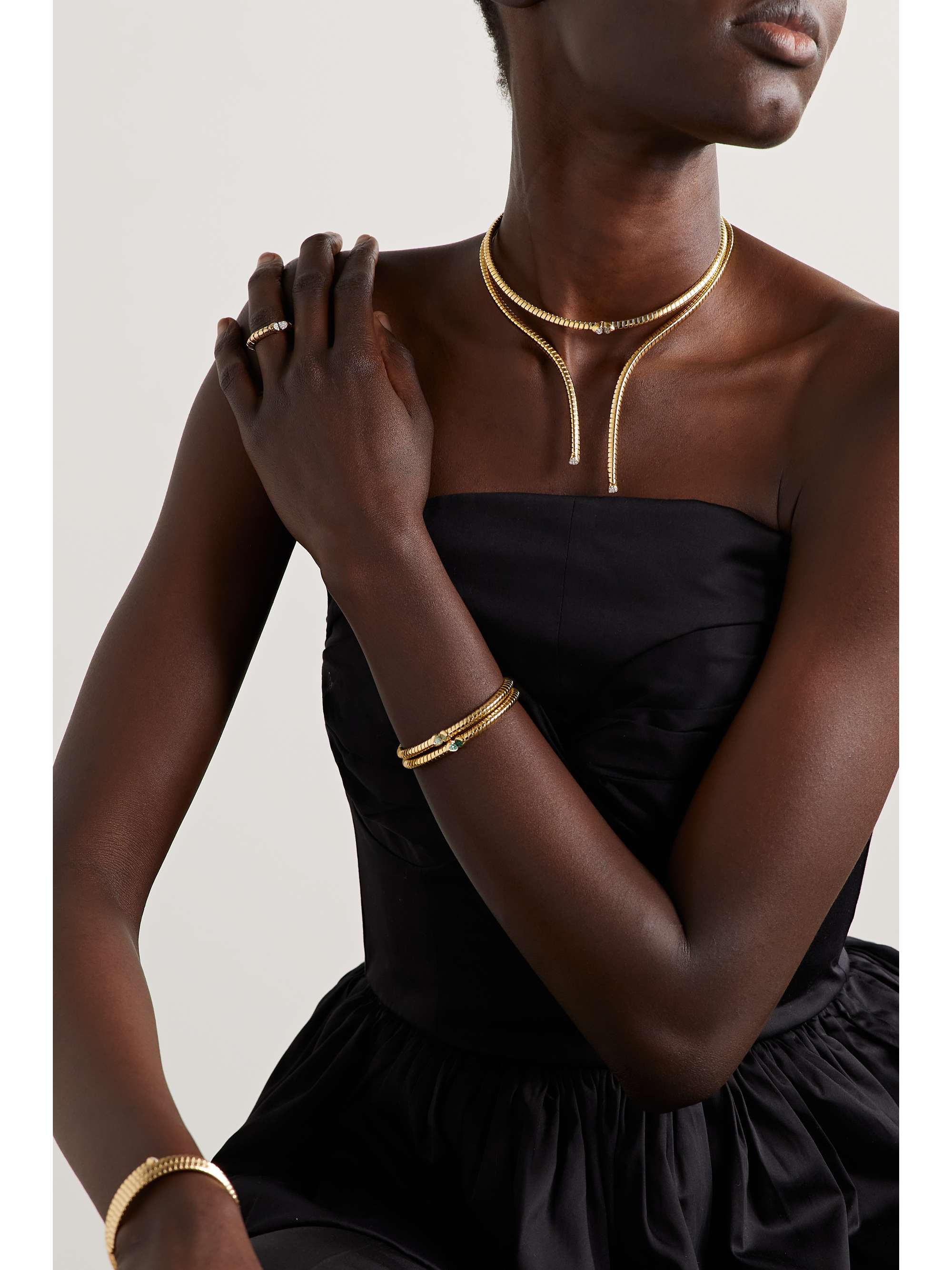 MARINA B Trisolina 18-karat gold diamond choker