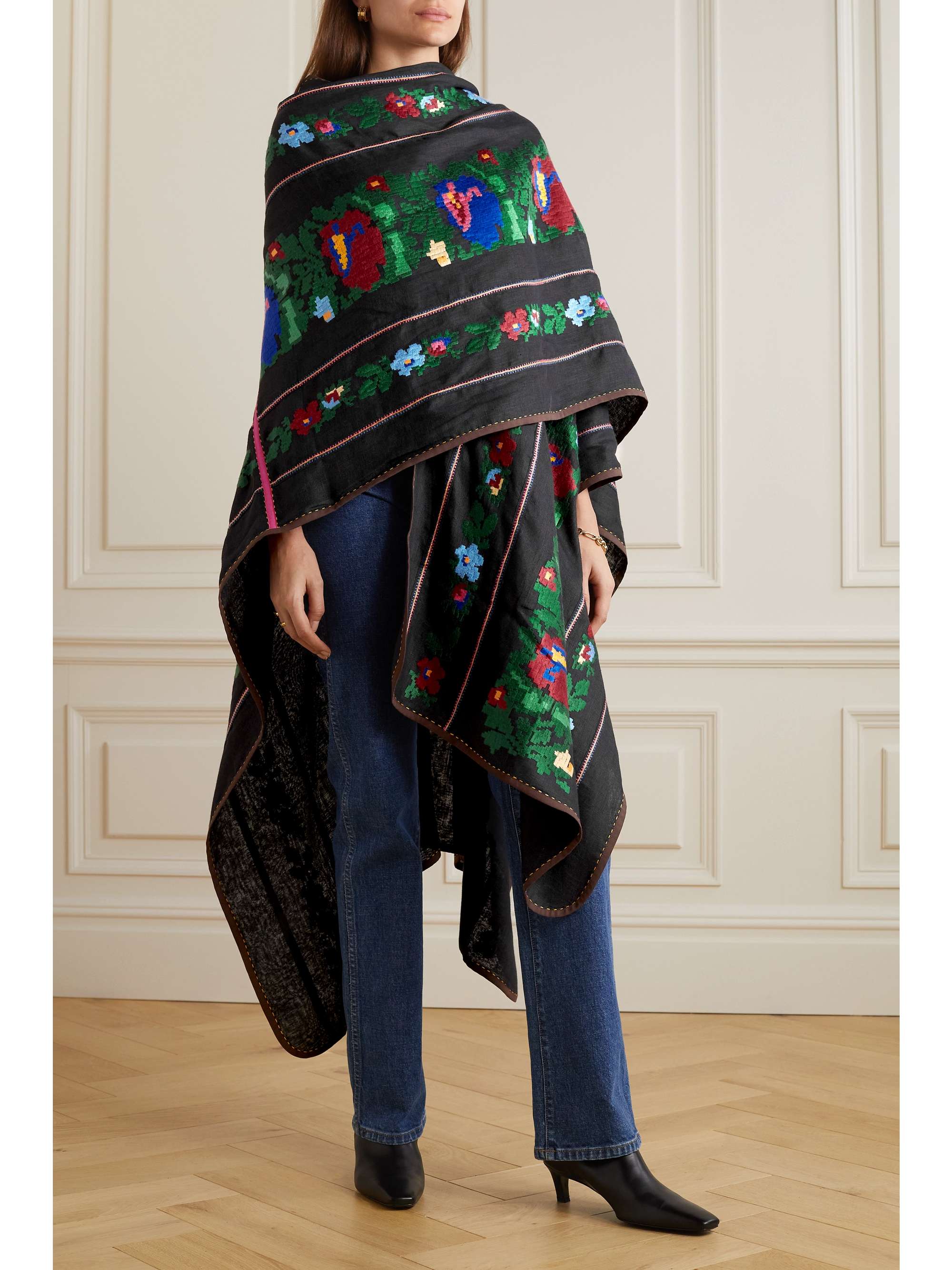 VITA KIN Marfa embroidered linen cape