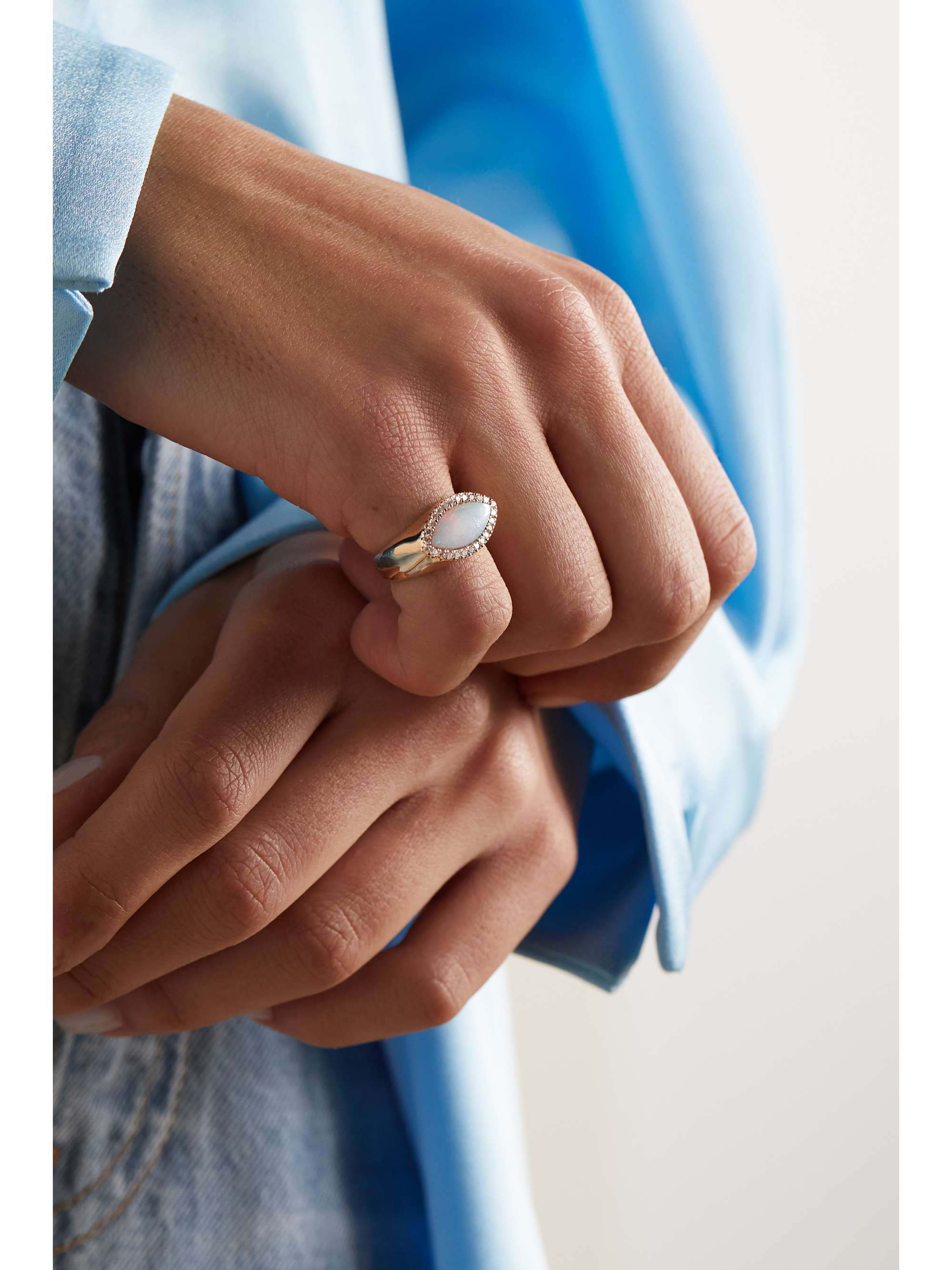 JACQUIE AICHE 14-karat gold, opal and diamond signet ring