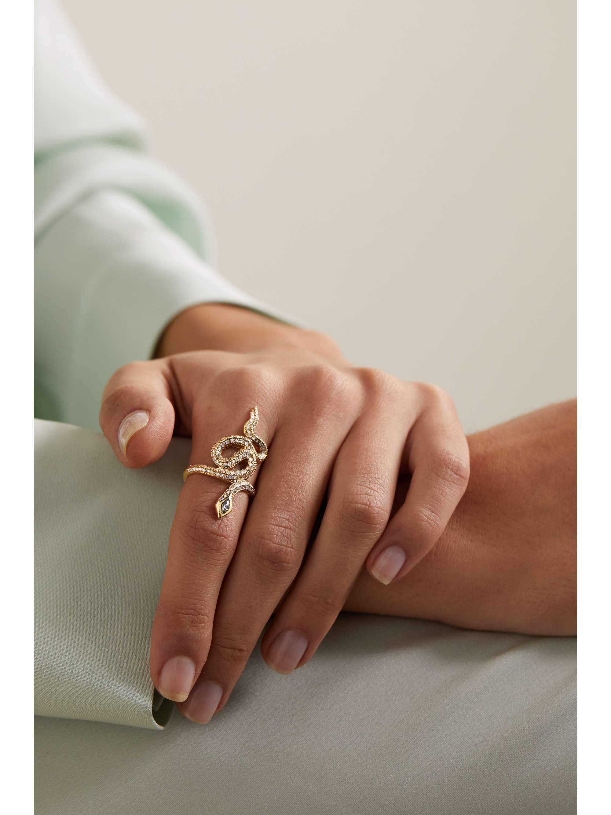 JACQUIE AICHE Anello in oro 14 carati con diamanti Snake