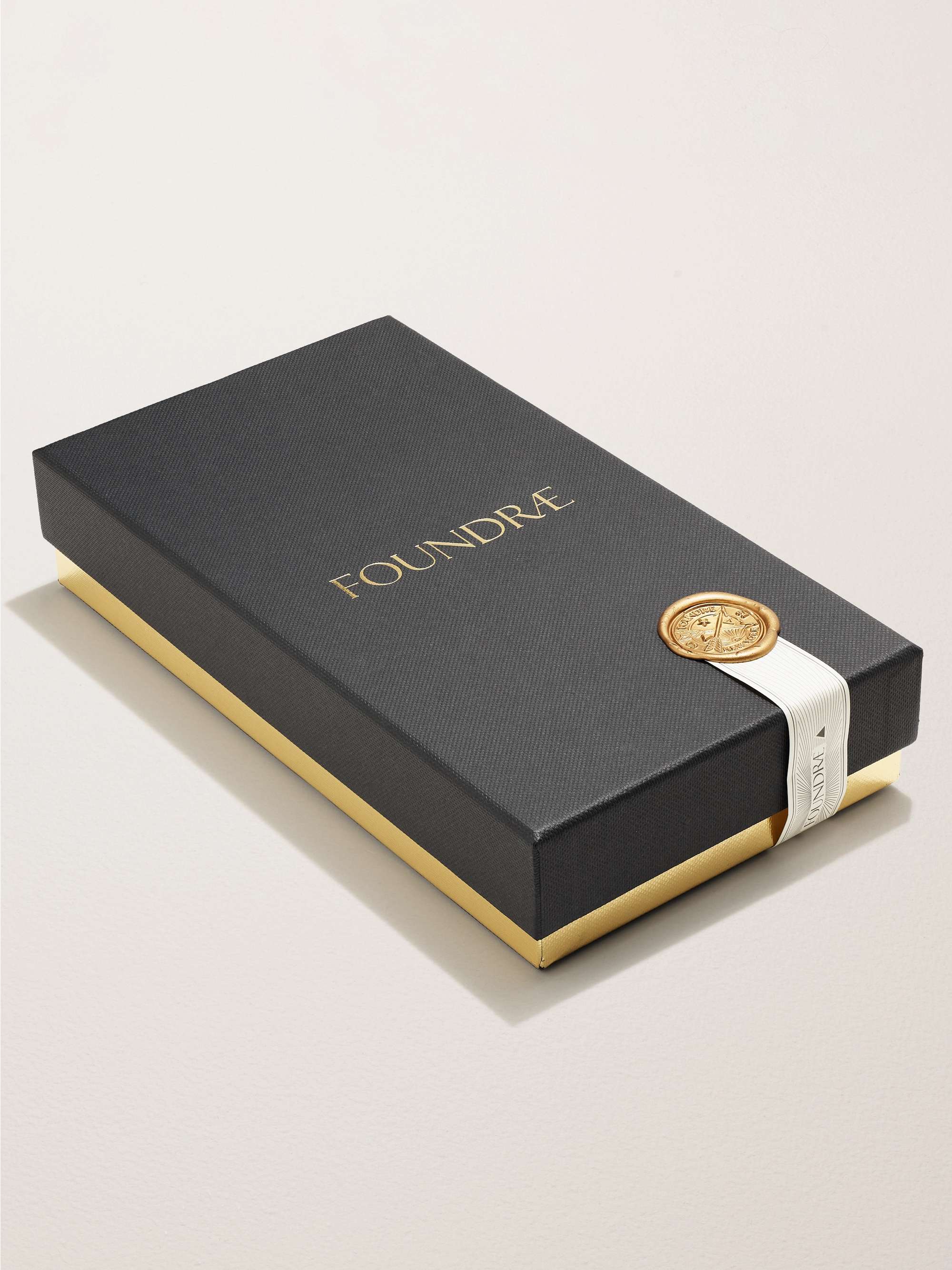 FOUNDRAE Sister Hook 18-karat gold necklace